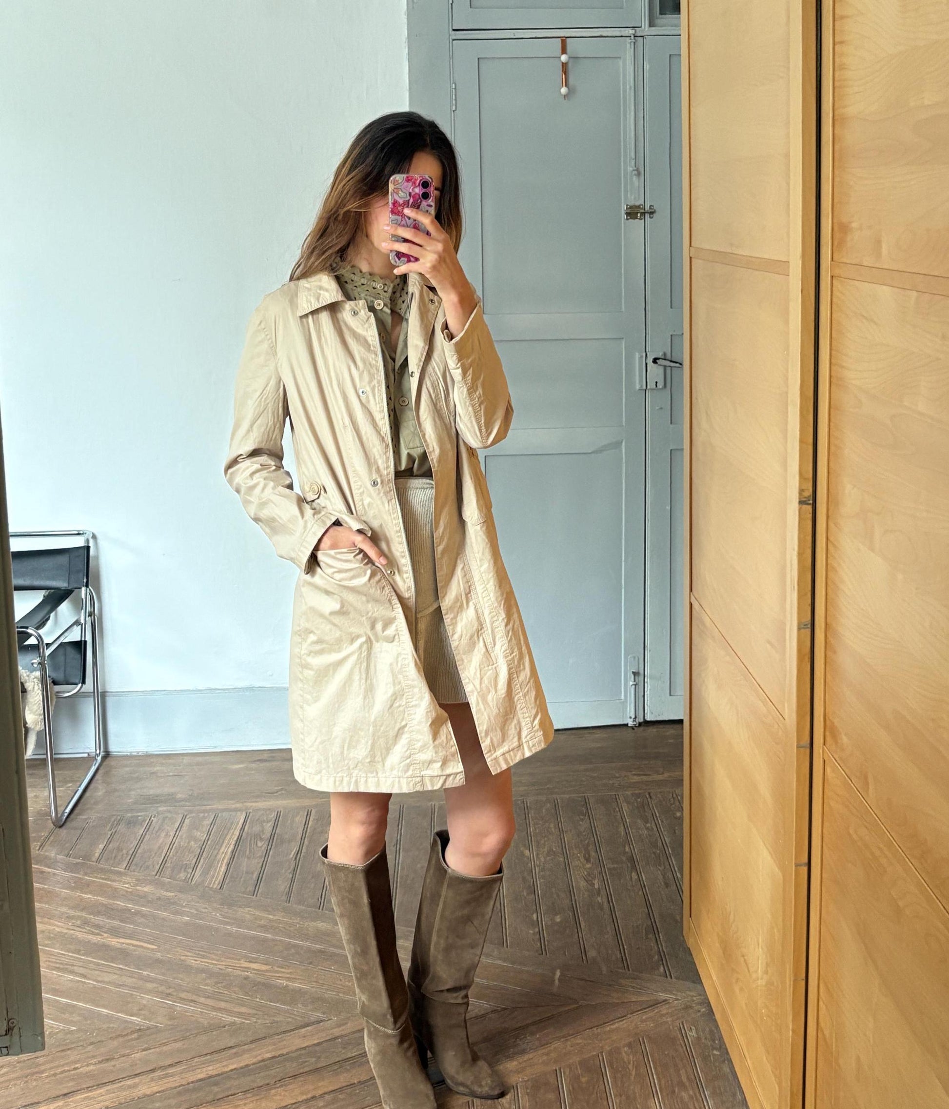 United Colors of Benetton Trench Coat, Beige Lightweight Windbreaker, Classic Long Jacket, Women’s Size L, Made in Italy