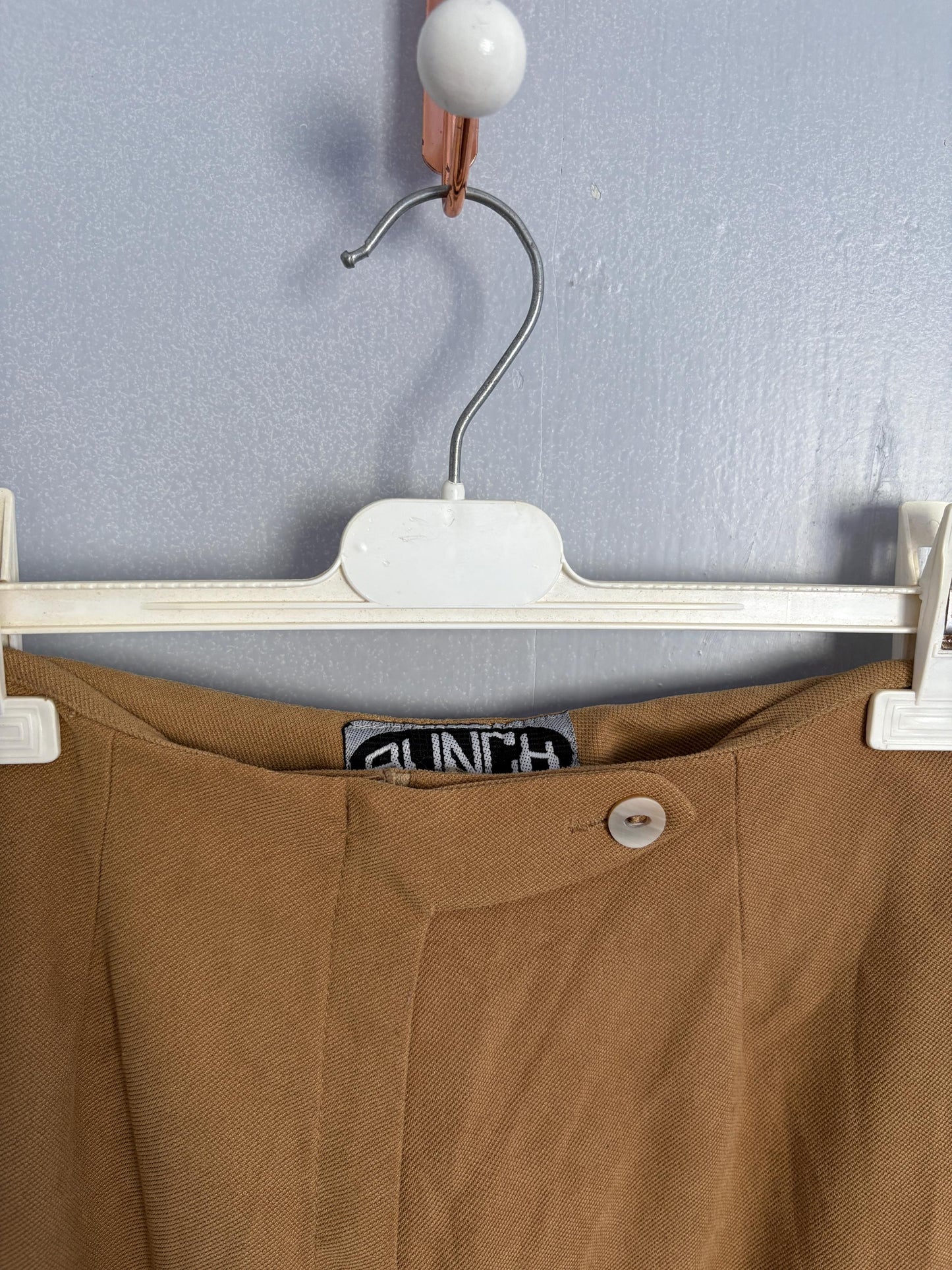 Vintage 70s Flared Pants – High-Waisted Mustard Yellow Trousers – Retro Bunch Trendwear Statement Piece