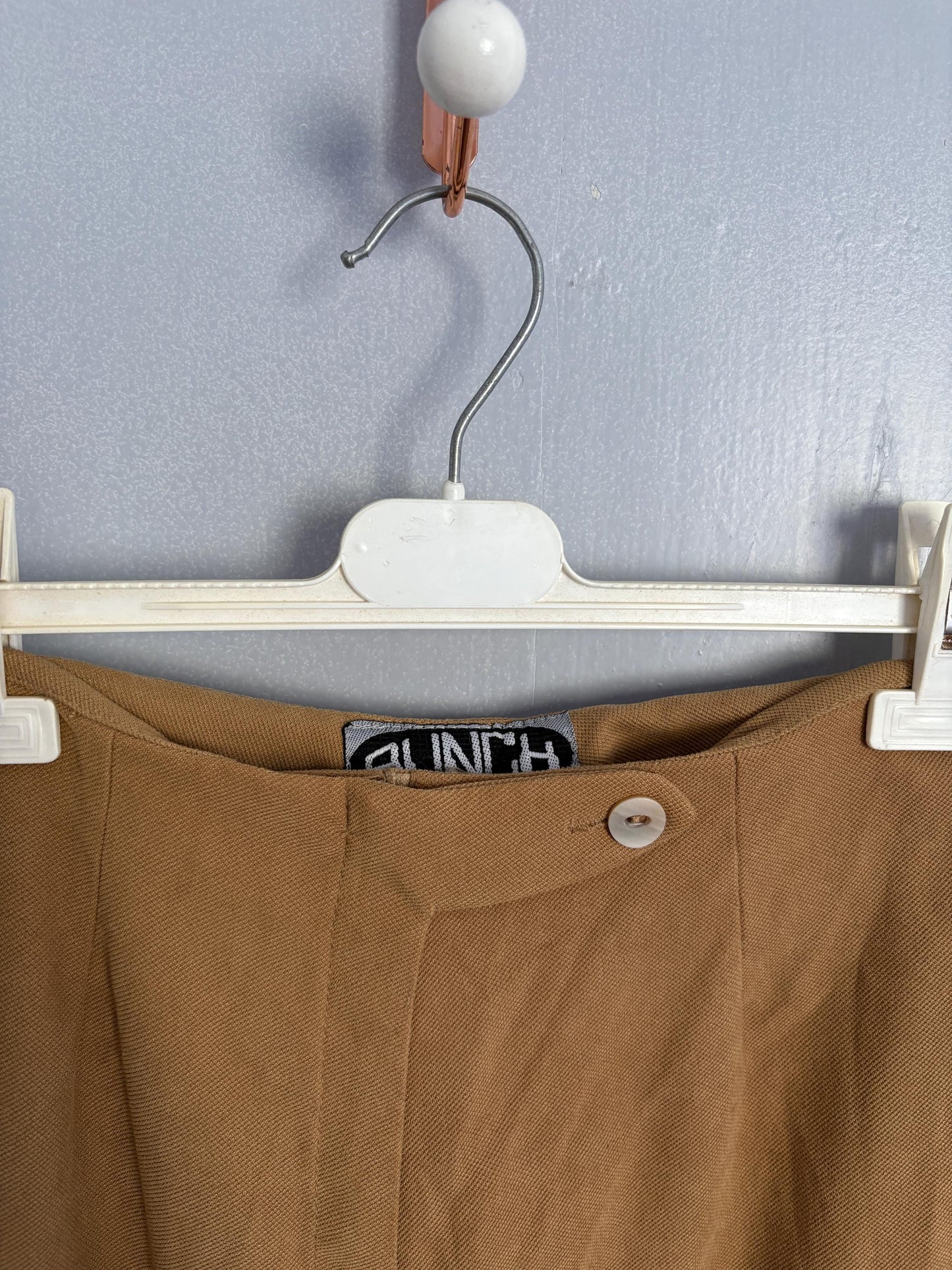 Vintage 70s Flared Pants – High-Waisted Mustard Yellow Trousers – Retro Bunch Trendwear Statement Piece