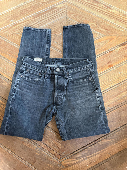 Vintage Levi's Washed Black Skinny Jeans — fabric close-up