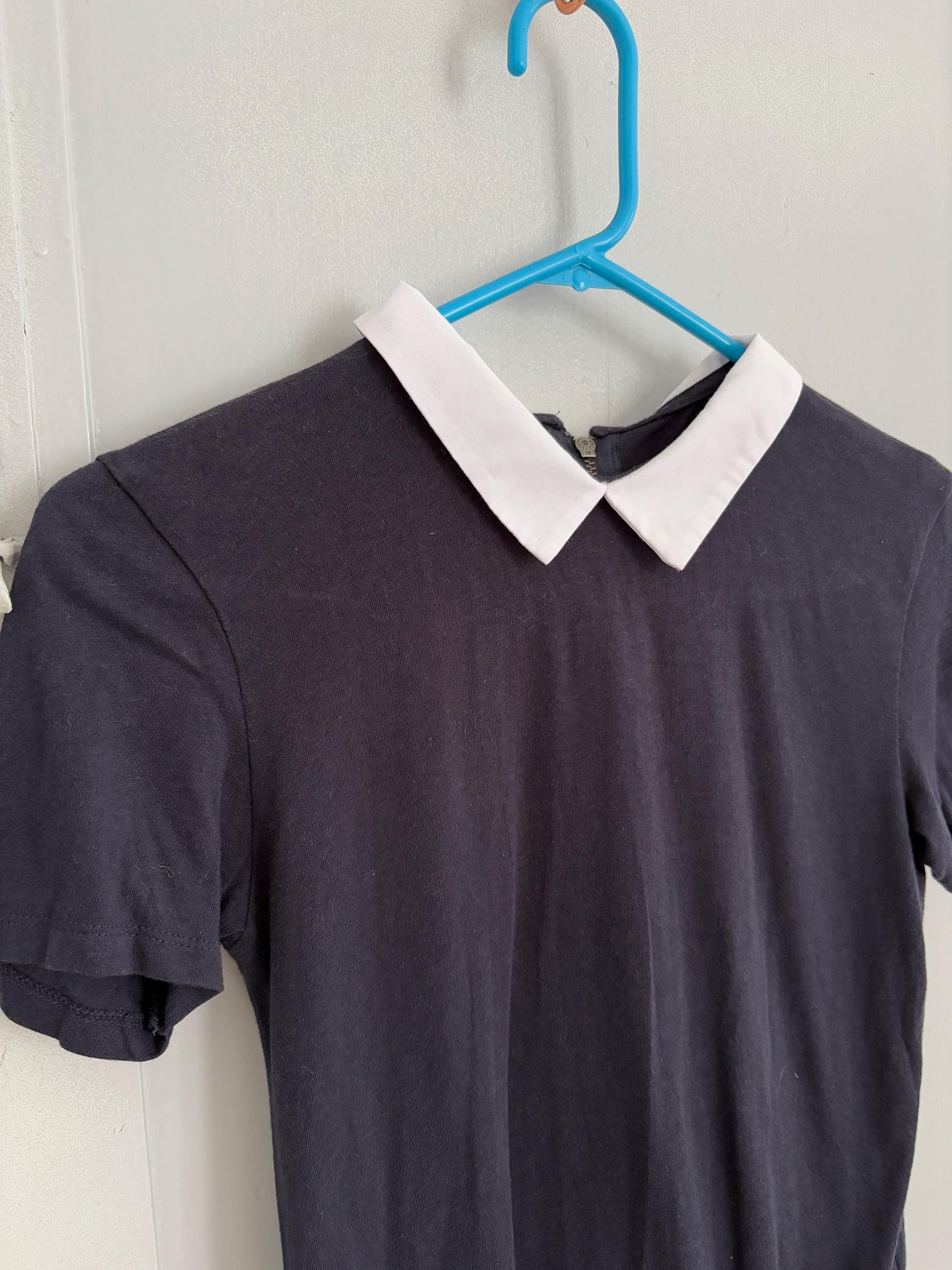 Vintage Dark Academia aesthetic shirt with white collar, Cute dark blue short sleeve t-shirt, XXS - XS