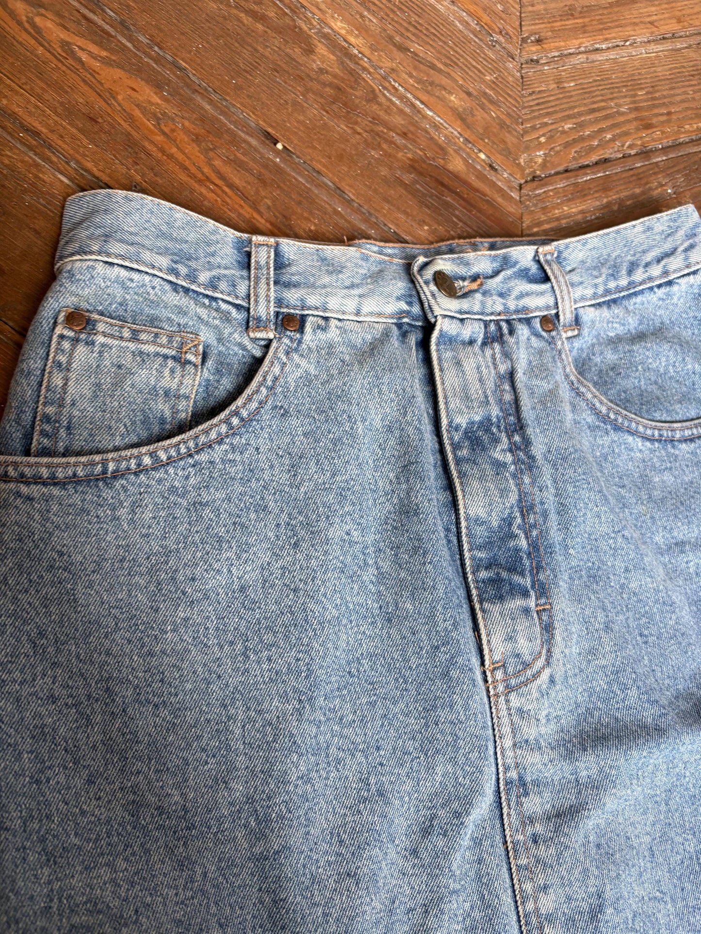 Vintage Light Denim Skirt by MASH Rosemary – 90s Casual Essential, size 38 / UK 10 / US 6-8