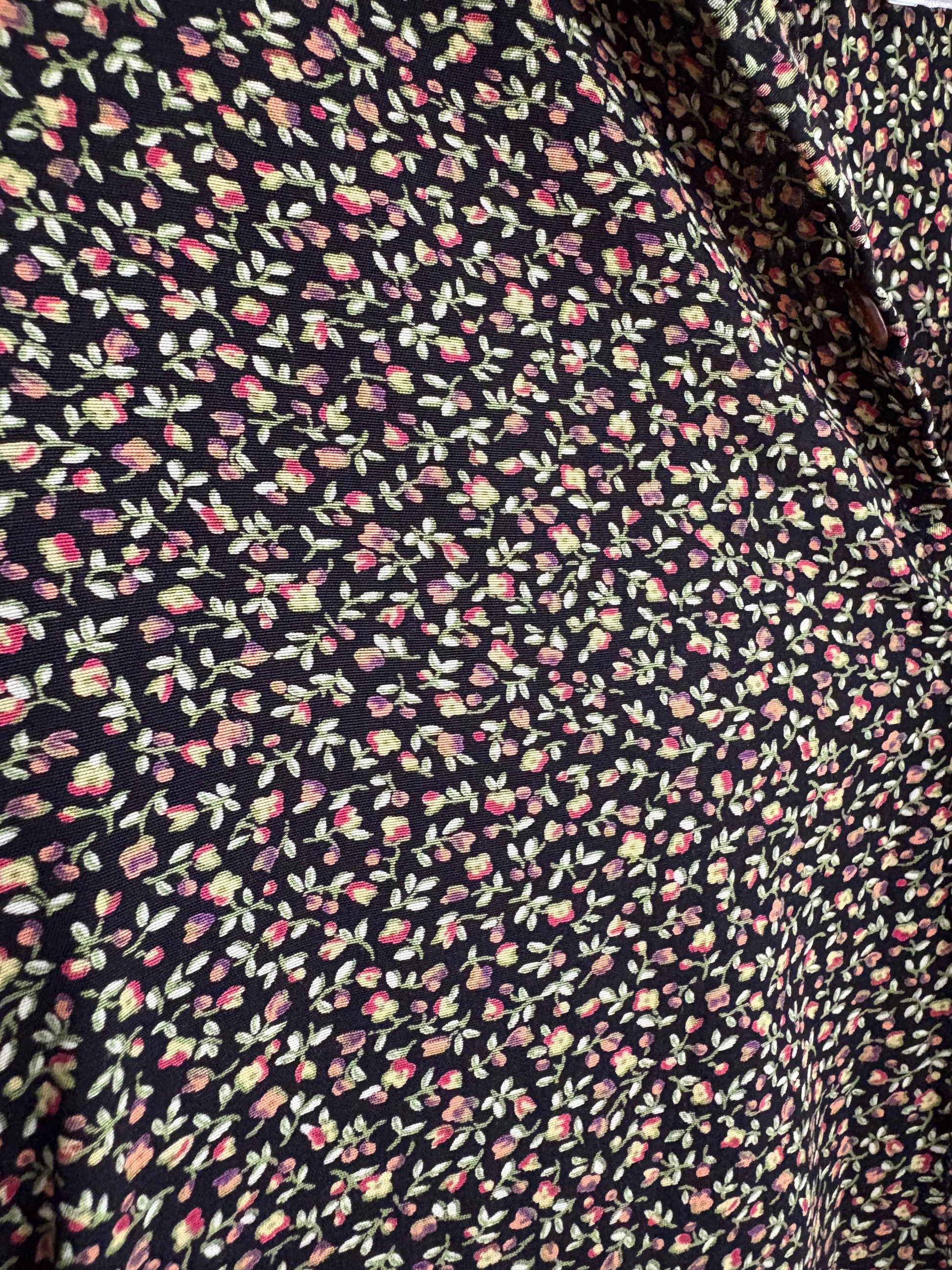 Vintage Floral Button-Up Blouse – 90s Cottagecore, Parisian Chic, Oversized Fit, Size L-XL