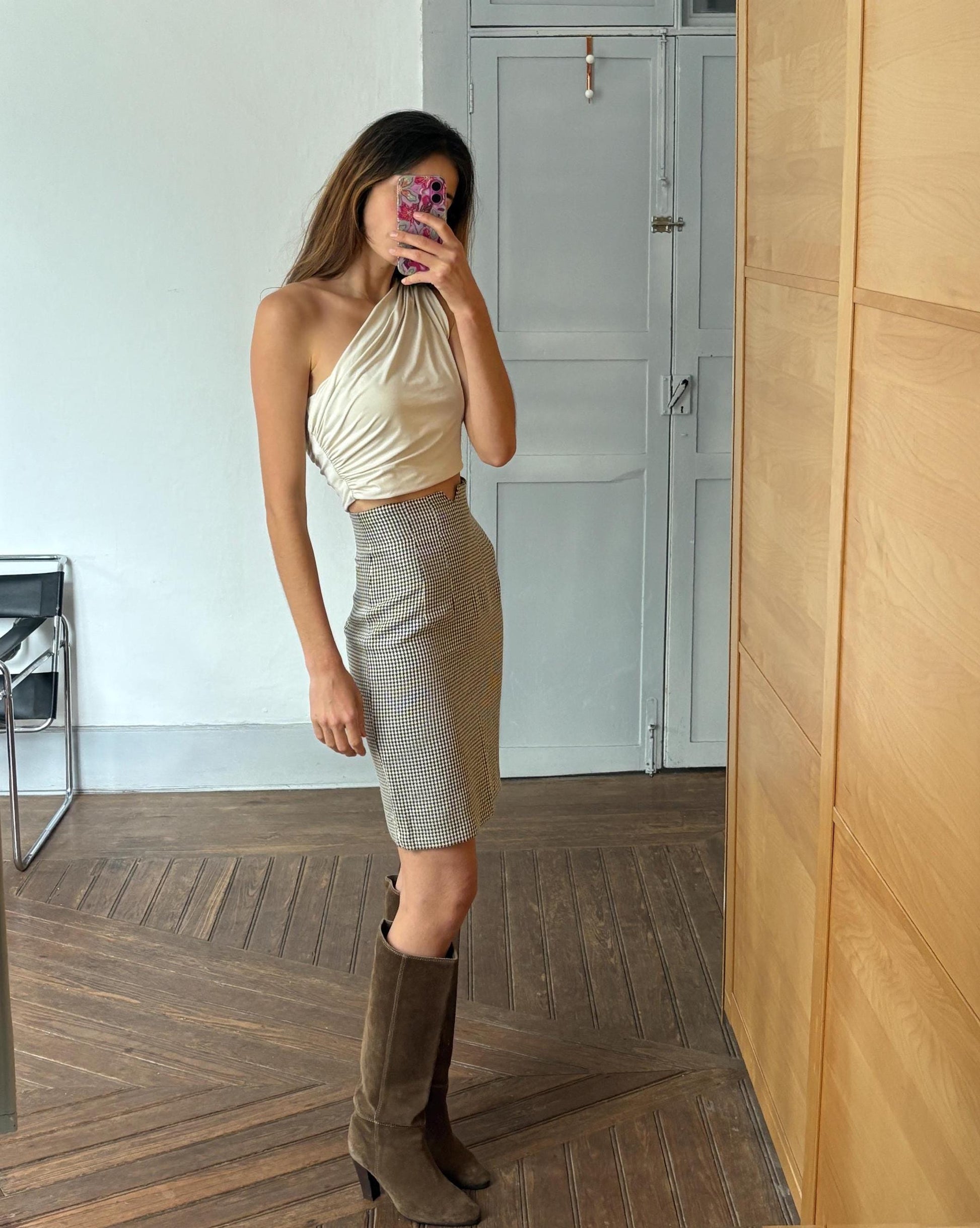 Vintage High-Waist Houndstooth Skirt, Luxury feminine pencil skirt, Parisian Chic high rise mini skirt