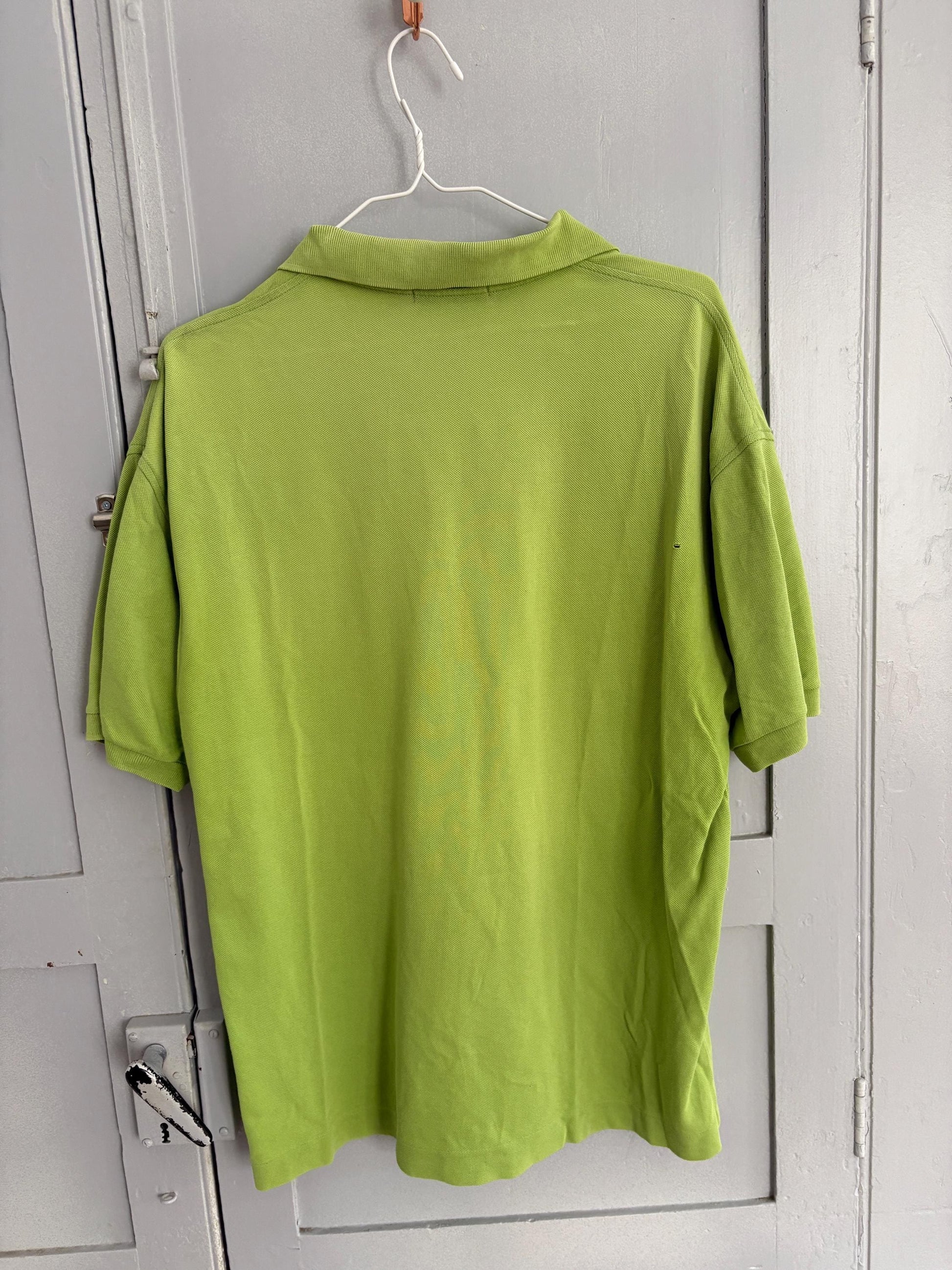 Vintage Burberrys of London Polo Shirt – Bright Green Classic - Vintage Designer shirt, 6, oversized fit, Size L - XL