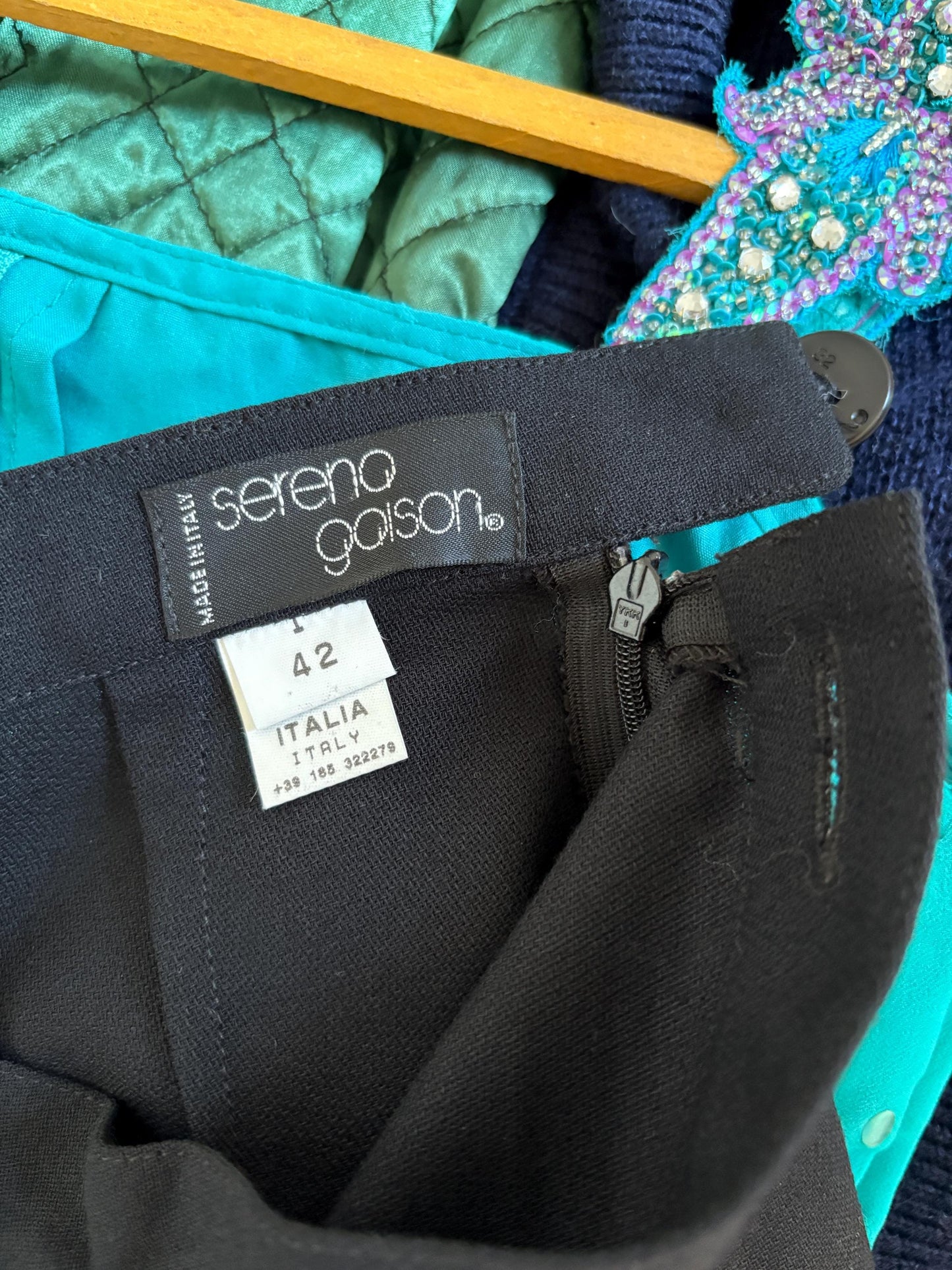 Vintage Italian Designer black dark academia trousers, Wool high waist Serena Gaison pants, Made in Italy, Luxury cropped pants