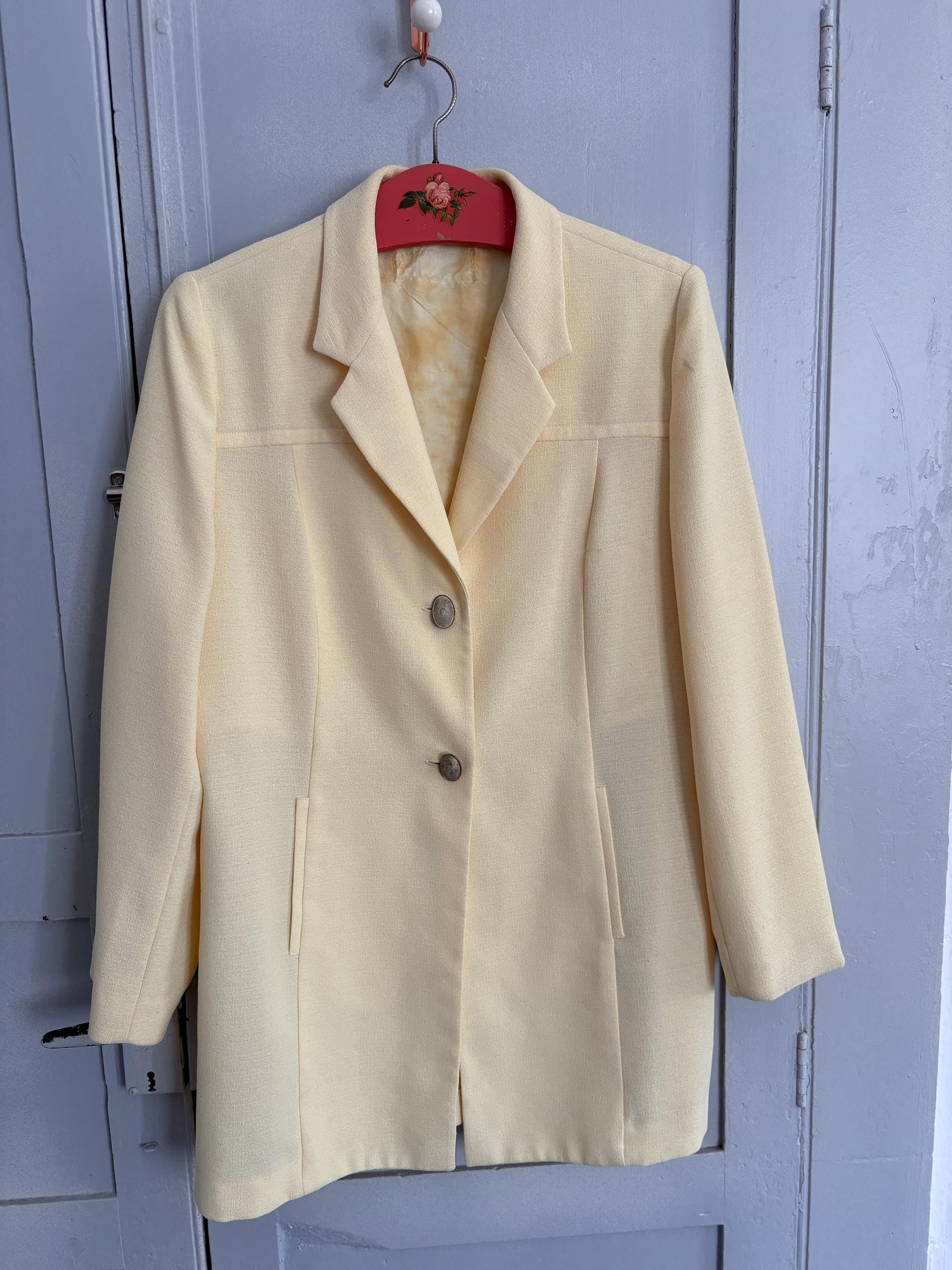 Vintage Light Pastel Yellow Blazer, Unique Button Detail, Longline Structured Jacket, 80s Power Suit Aesthetic, Size M-L