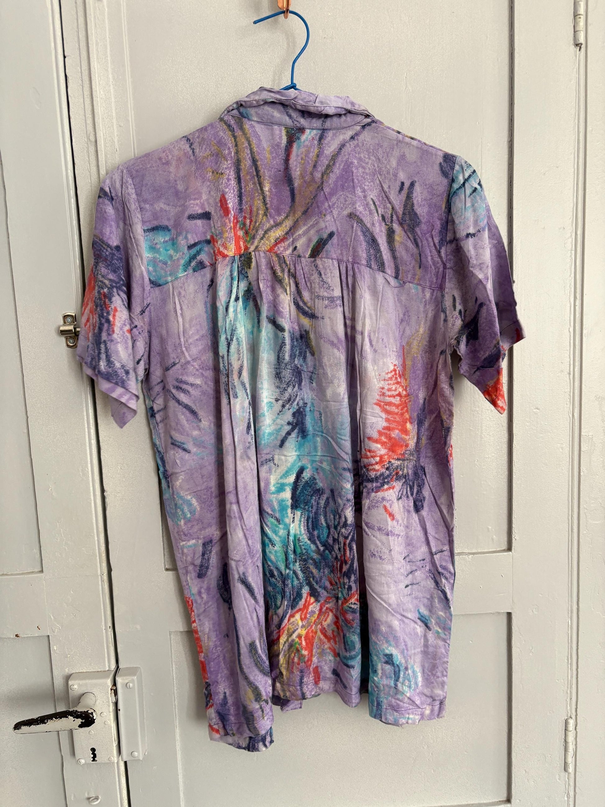 Vintage abstract print button-down, 90s oversized short-sleeve shirt, bold artistic festival top, retro unisex summer shirt, statement Y2K