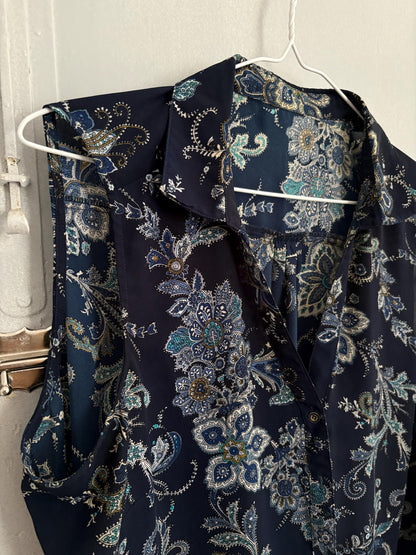 Navy Blue Vintage Floral Sleeveless Blouse — additional view 9