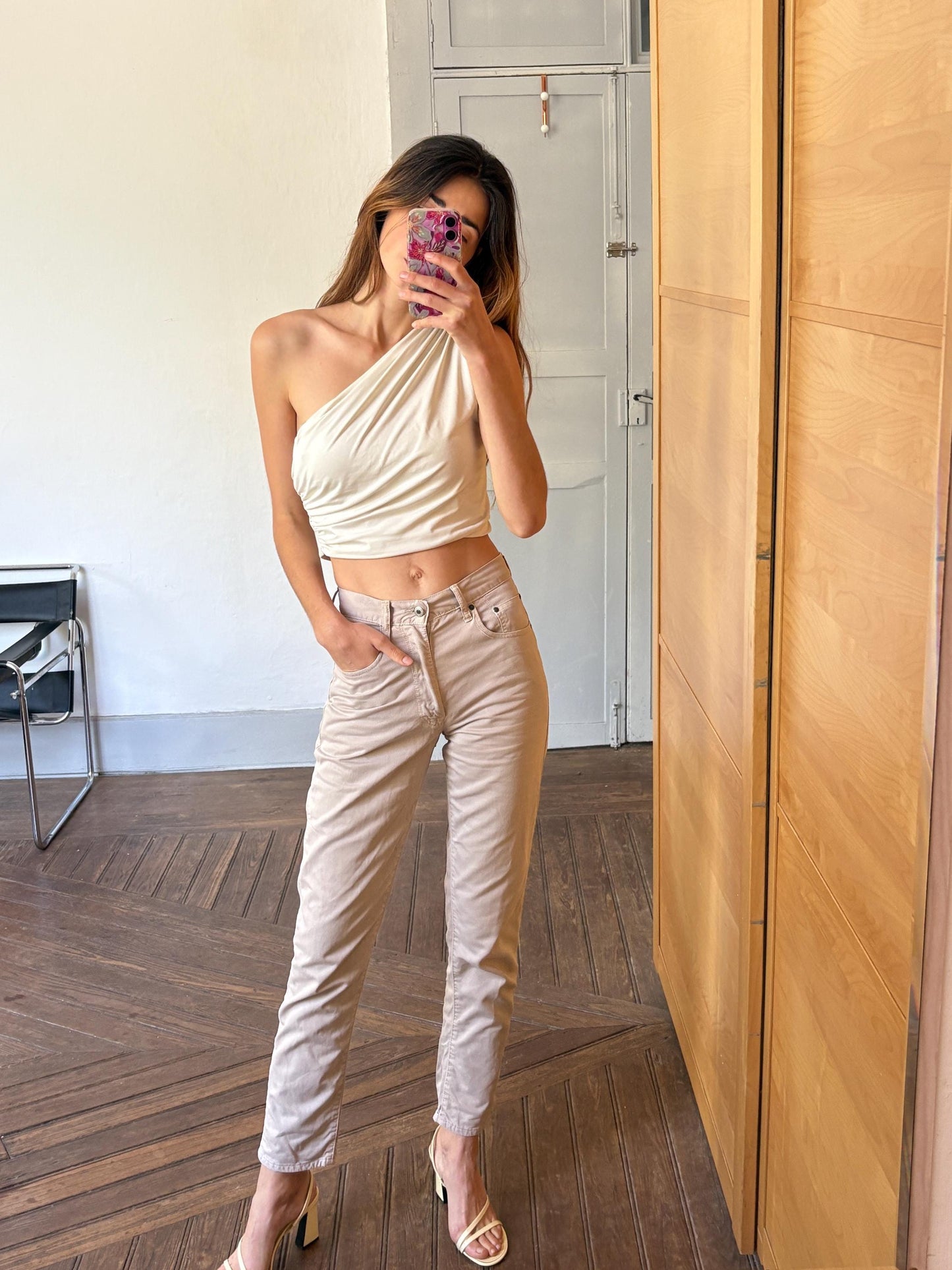 Vintage Caroche beige trousers, high-waisted straight-leg pants, neutral-tone casual jeans, classic retro fashion, timeless minimalist style
