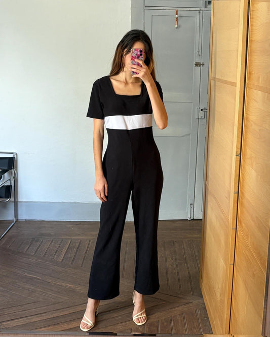 Vintage Black and White Jumpsuit – Size M/L – Preppy Parisian-Inspired One Piece
