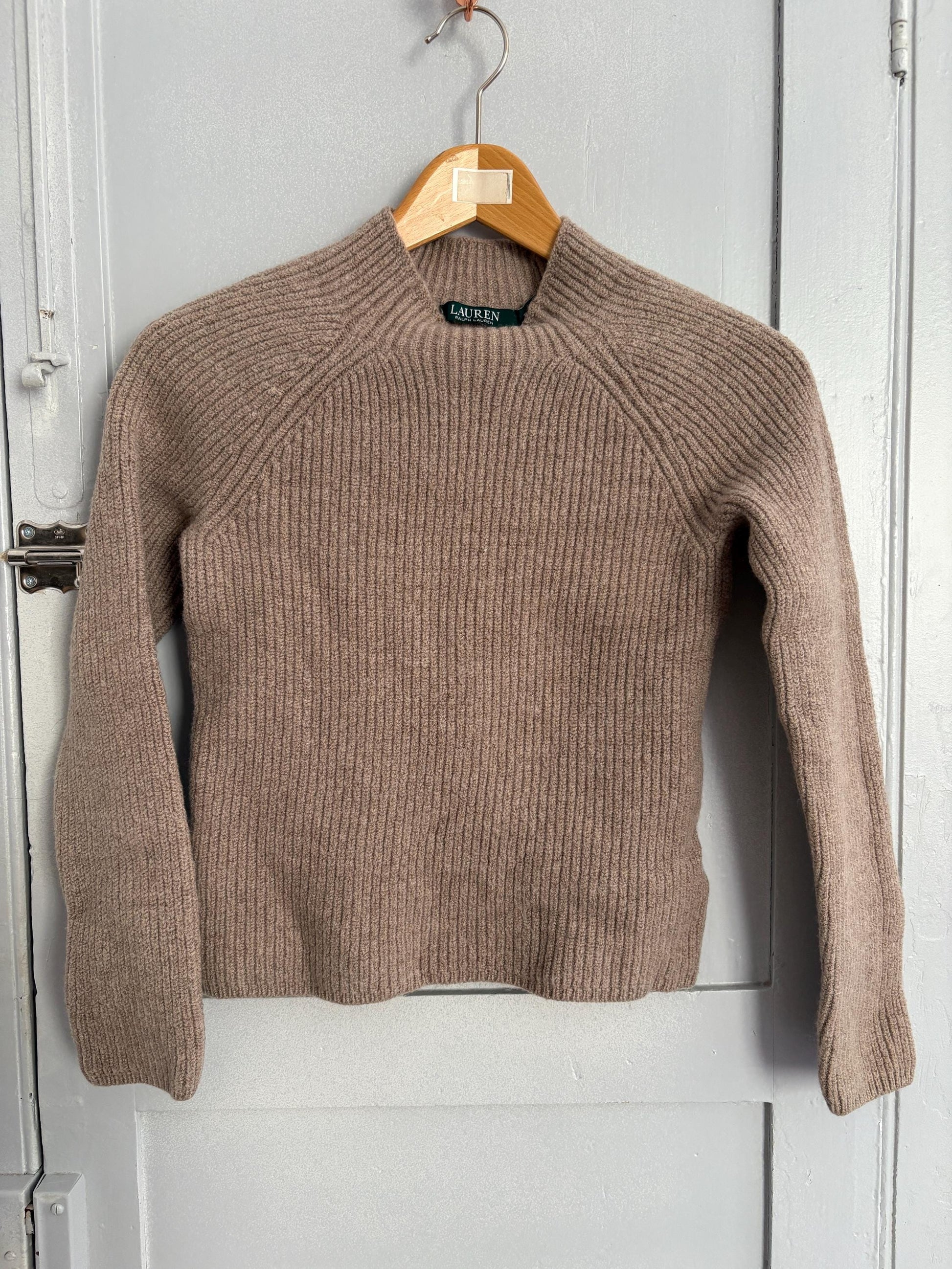 Ralph Lauren Vintage Wool Sweater – Neutral Ribbed Knit – Fitted XXS – Designer Minimalist Cozy Aesthetic