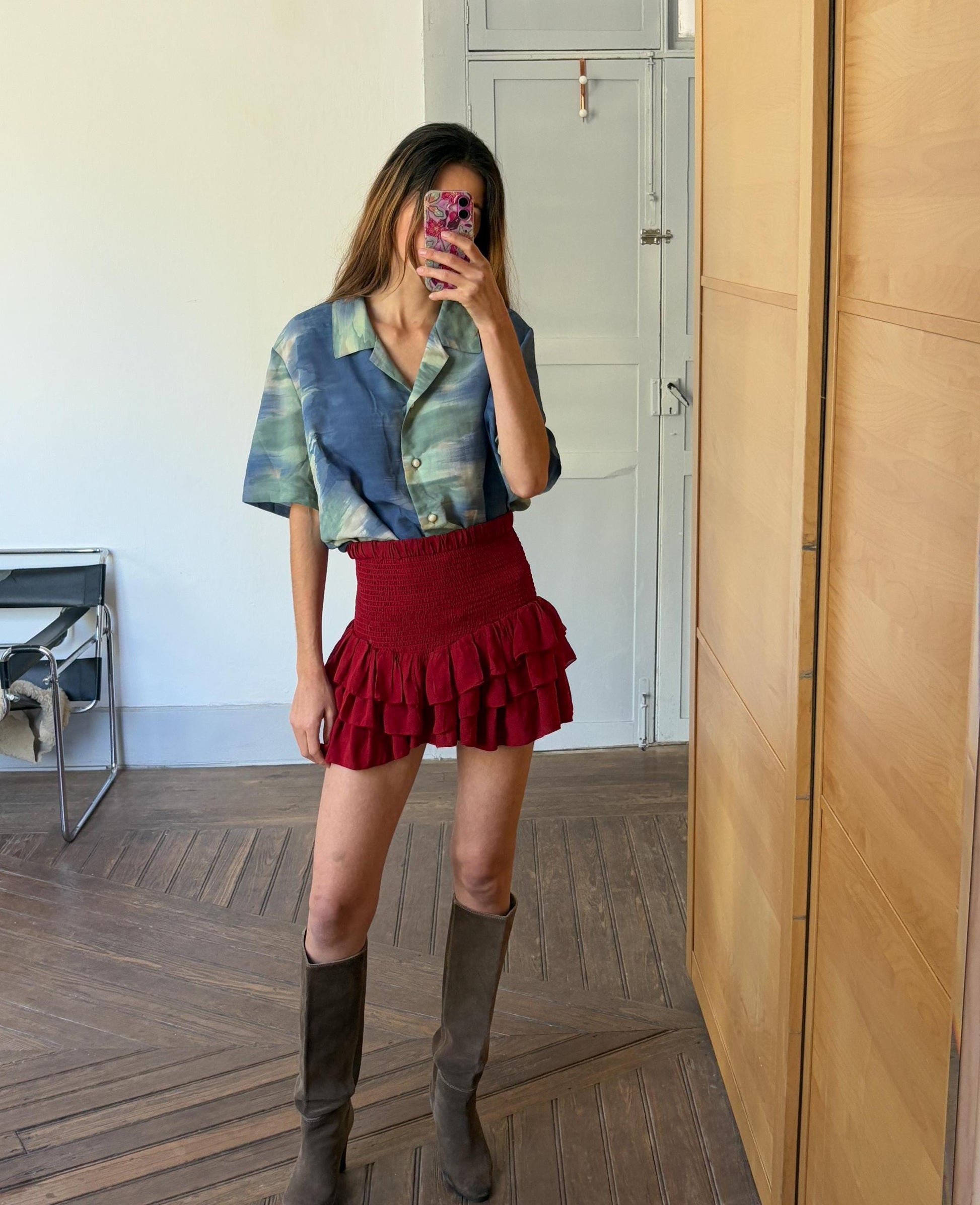 Vintage retro women's blouse, Abstract 70s woman shirt, Cropped summer blouse, Blue tie dye pattern shirt, Colourful flashy top