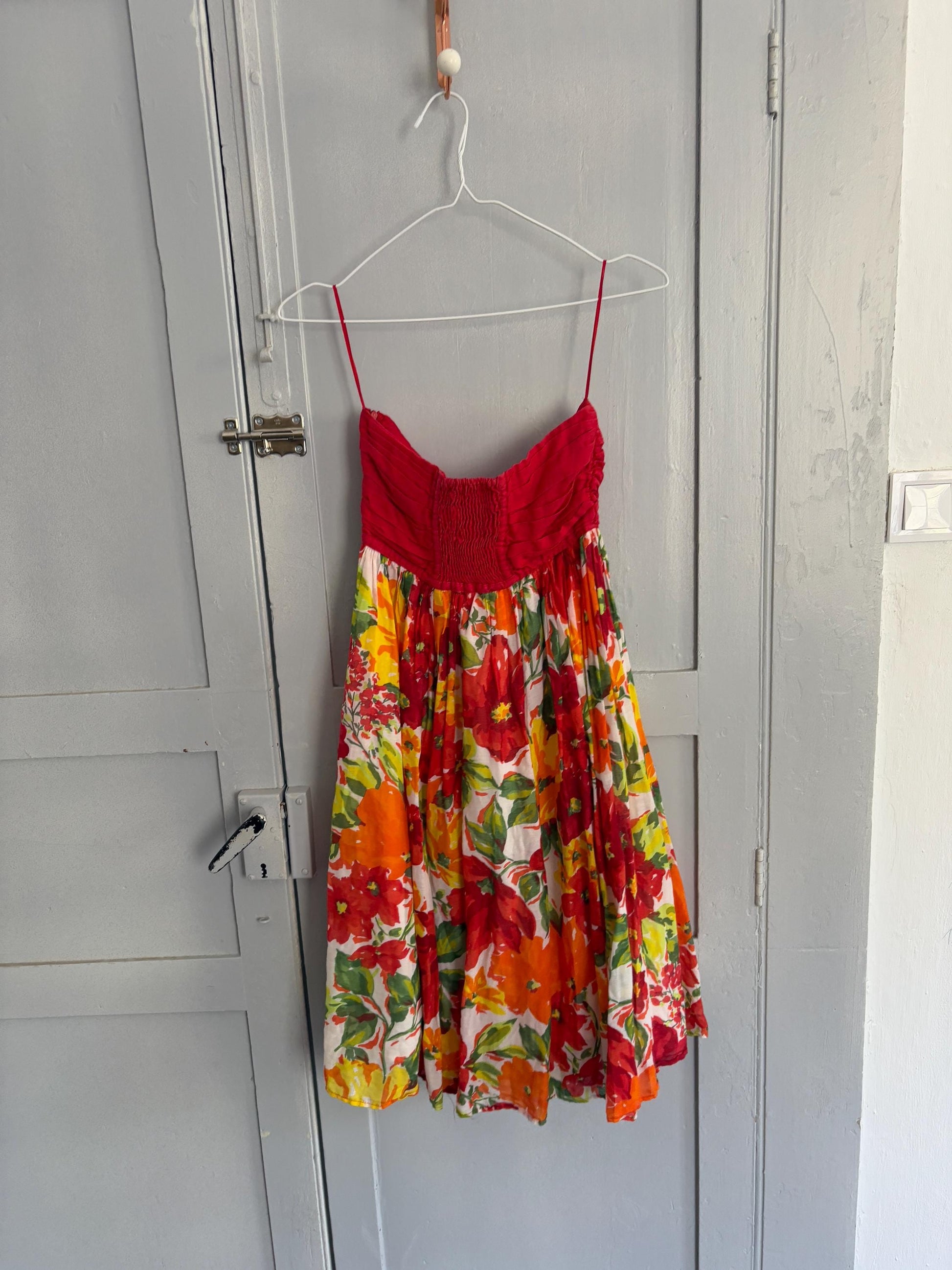 Vintage Colourful summer dress, Strapless red floral midi dress, Flower print housewife dress, Retro 80s woman dress