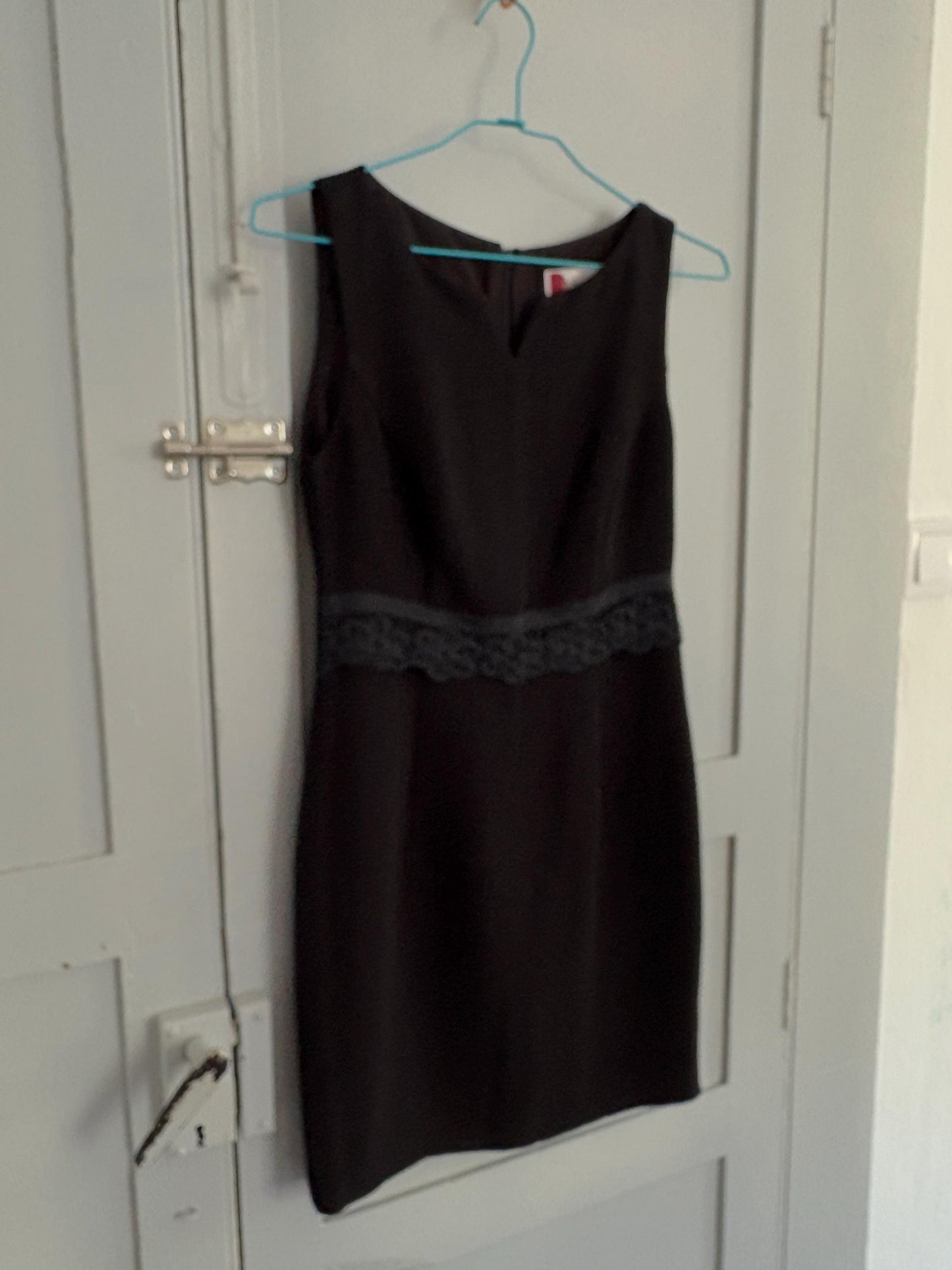 Vintage luxury designer black formal mini dress, Elegant El Corte Ingles short dress, Made in England, Size XS