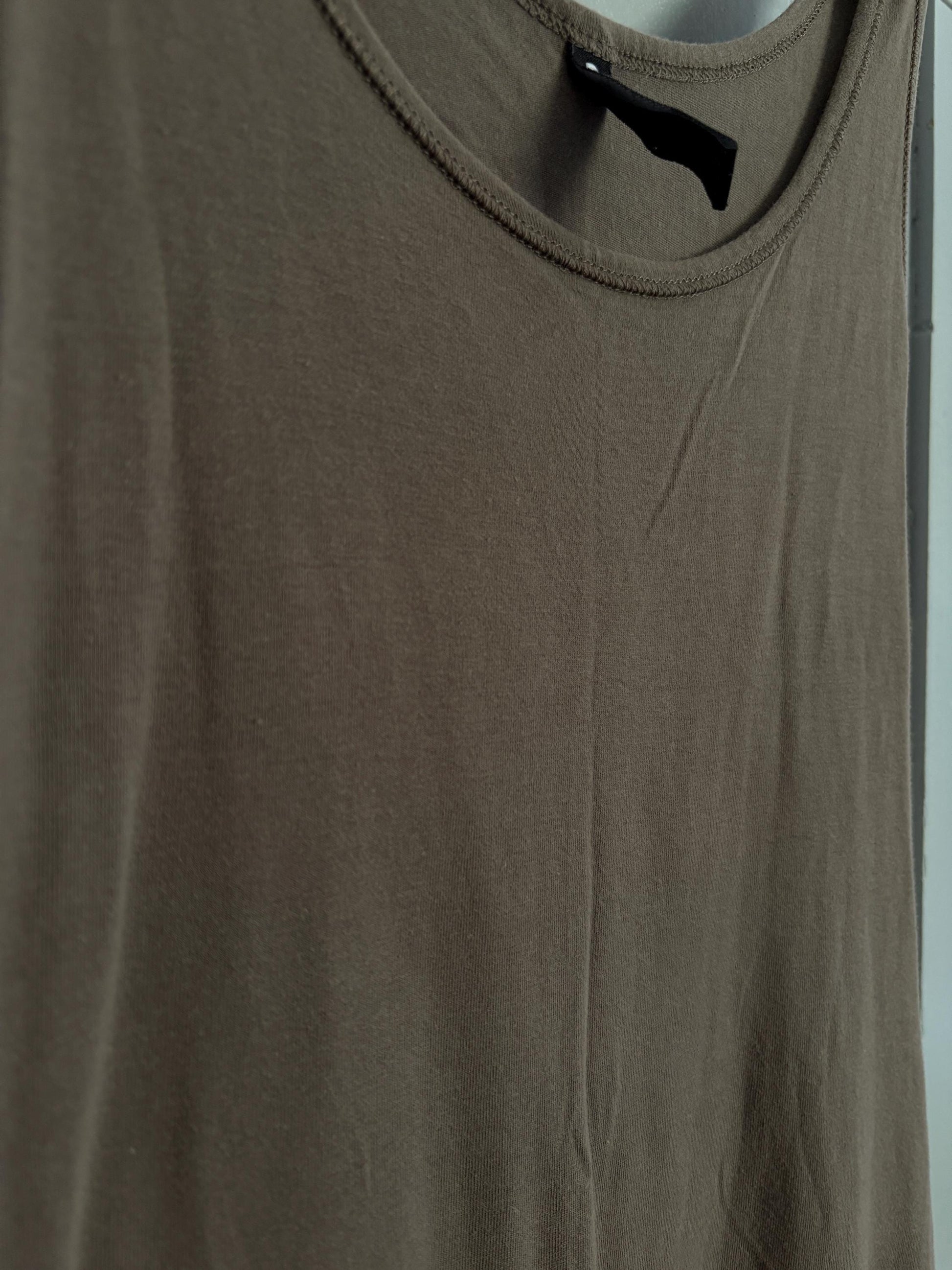 Sexy short Light brown dress Dress | Soft Elastic Minimalist Style summer outfit, Basic simple brown tight feminine curve dress