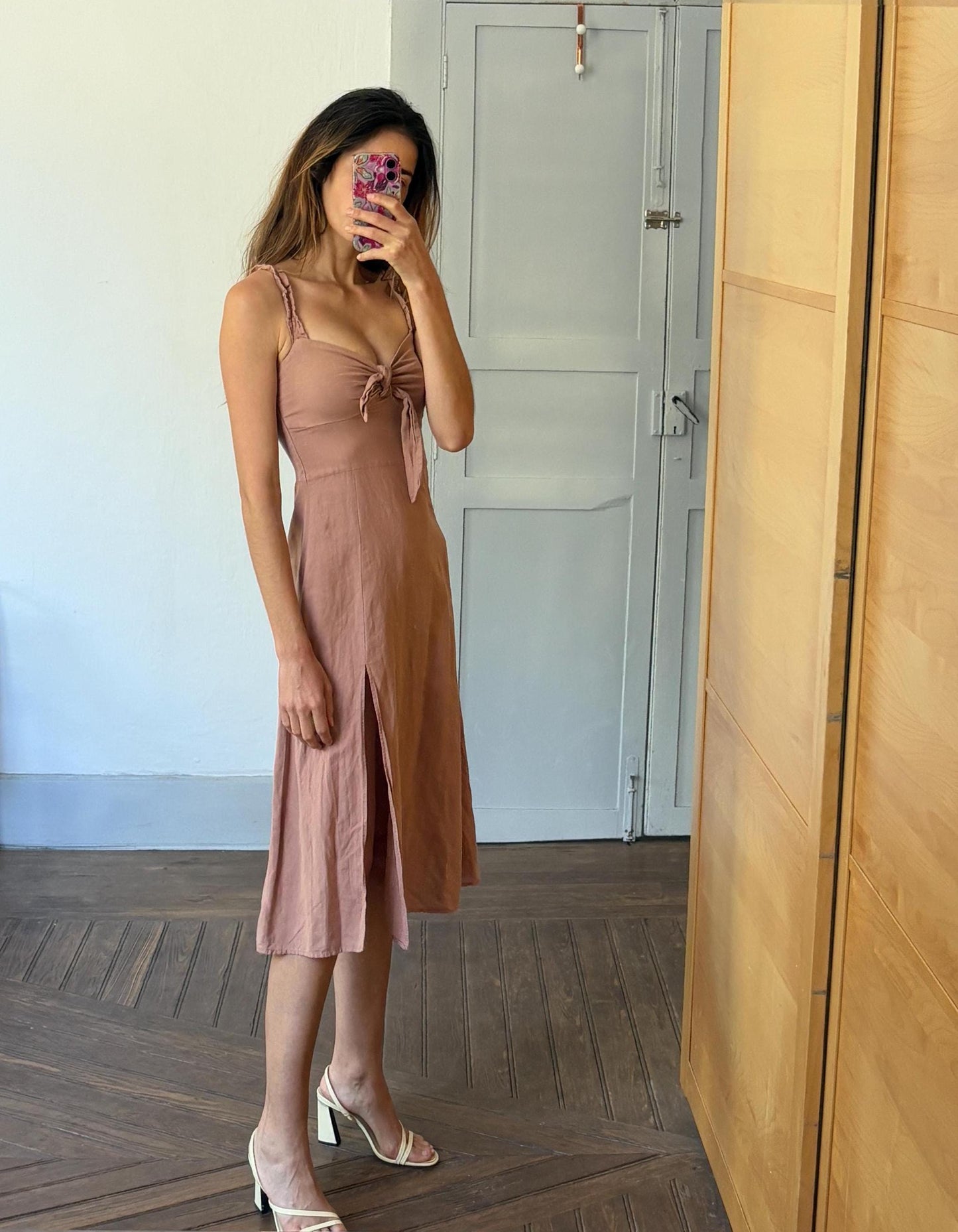 Vintage dusty pink linen summer dress – XS to S fit, sweetheart neckline, midi length with side slit, cottacore midi dress