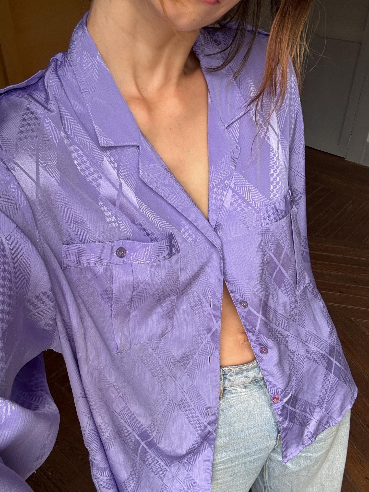 Vintage Satin-Like Purple Button-Down Shirt – Y2K Oversized & Elegant