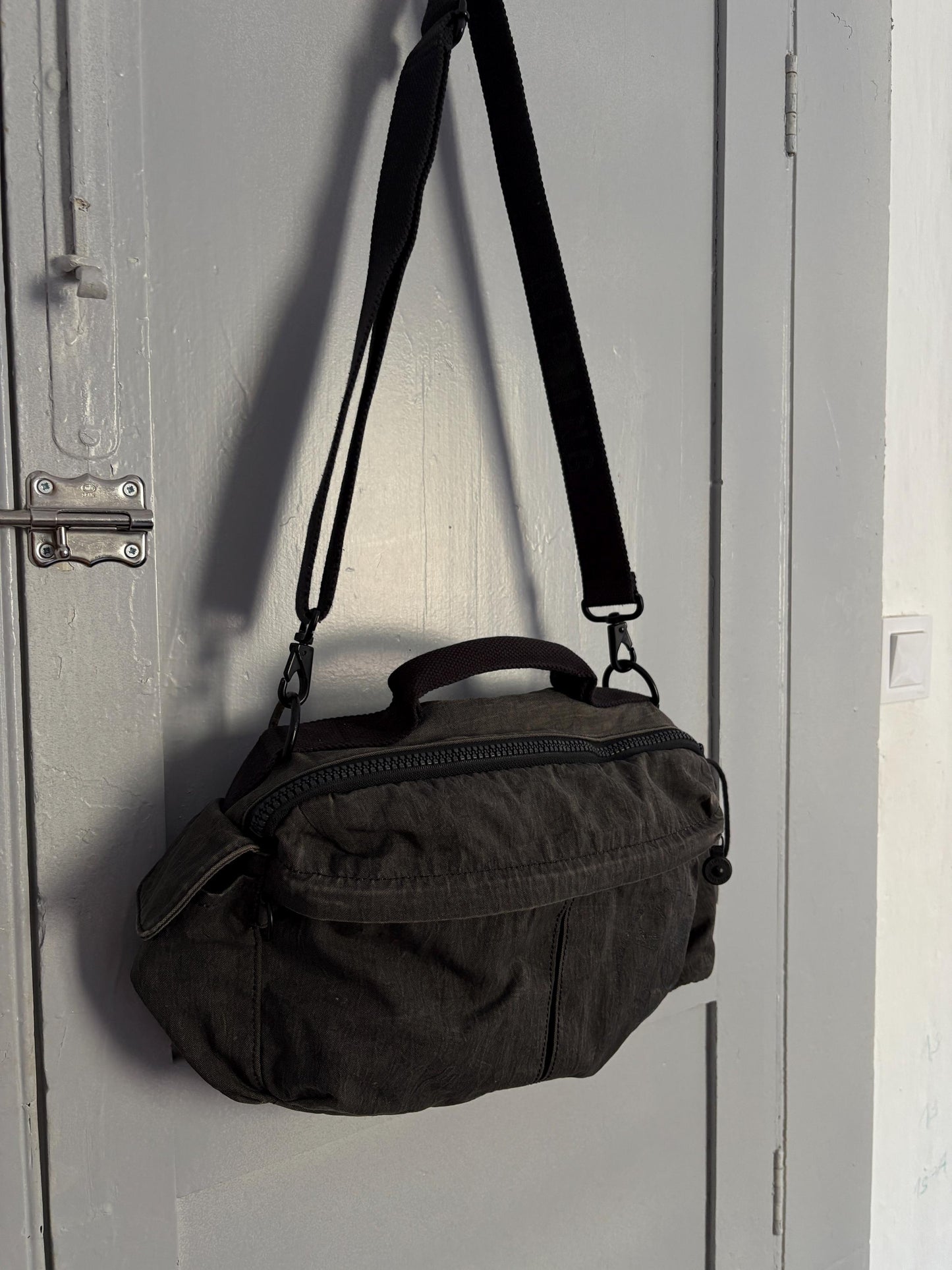 Vintage Antracite KIPLING grey shoulder bag, Crossbody purse, Small adjustable strap functional school bag