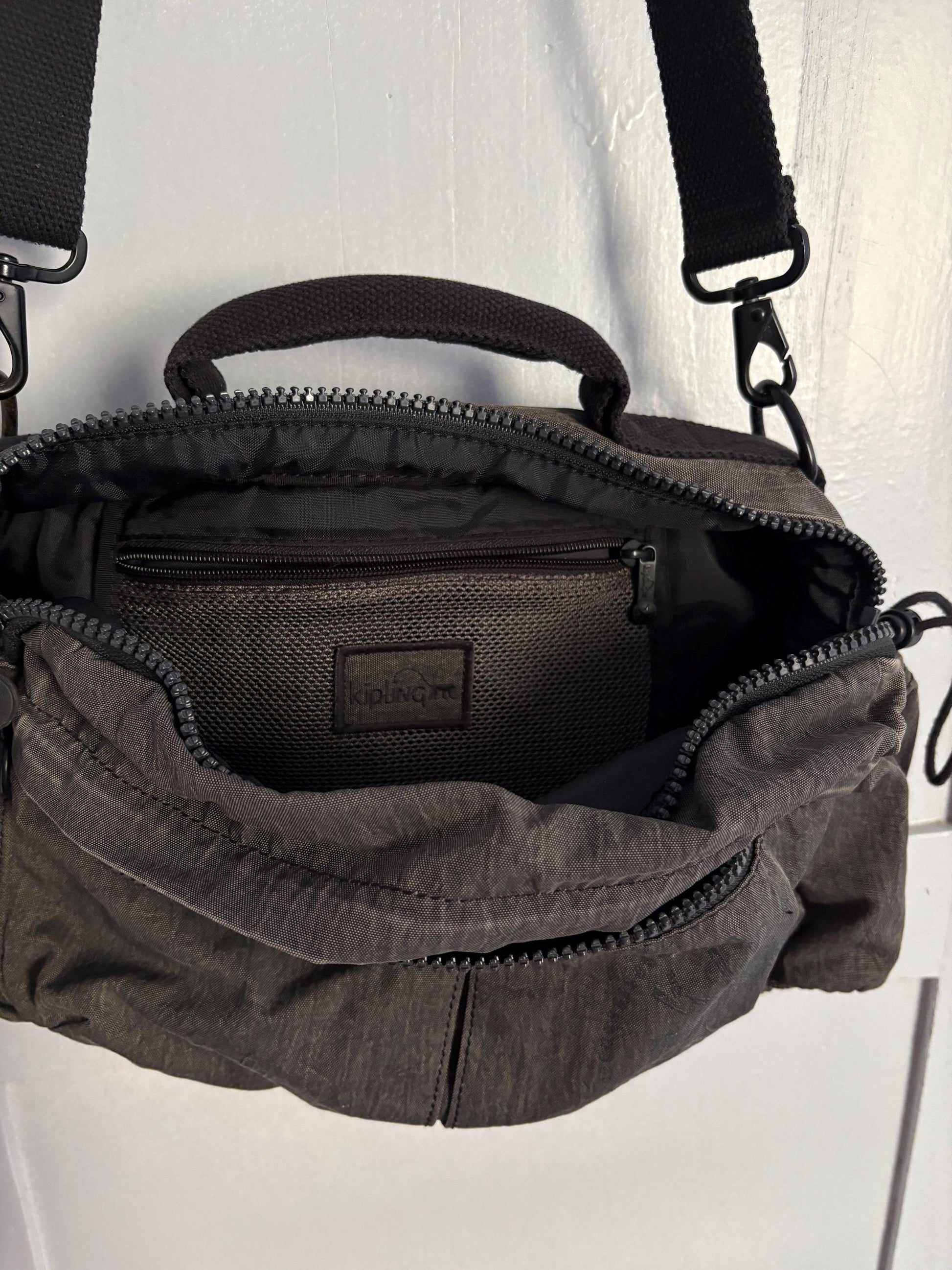 Vintage Antracite KIPLING grey shoulder bag, Crossbody purse, Small adjustable strap functional school bag