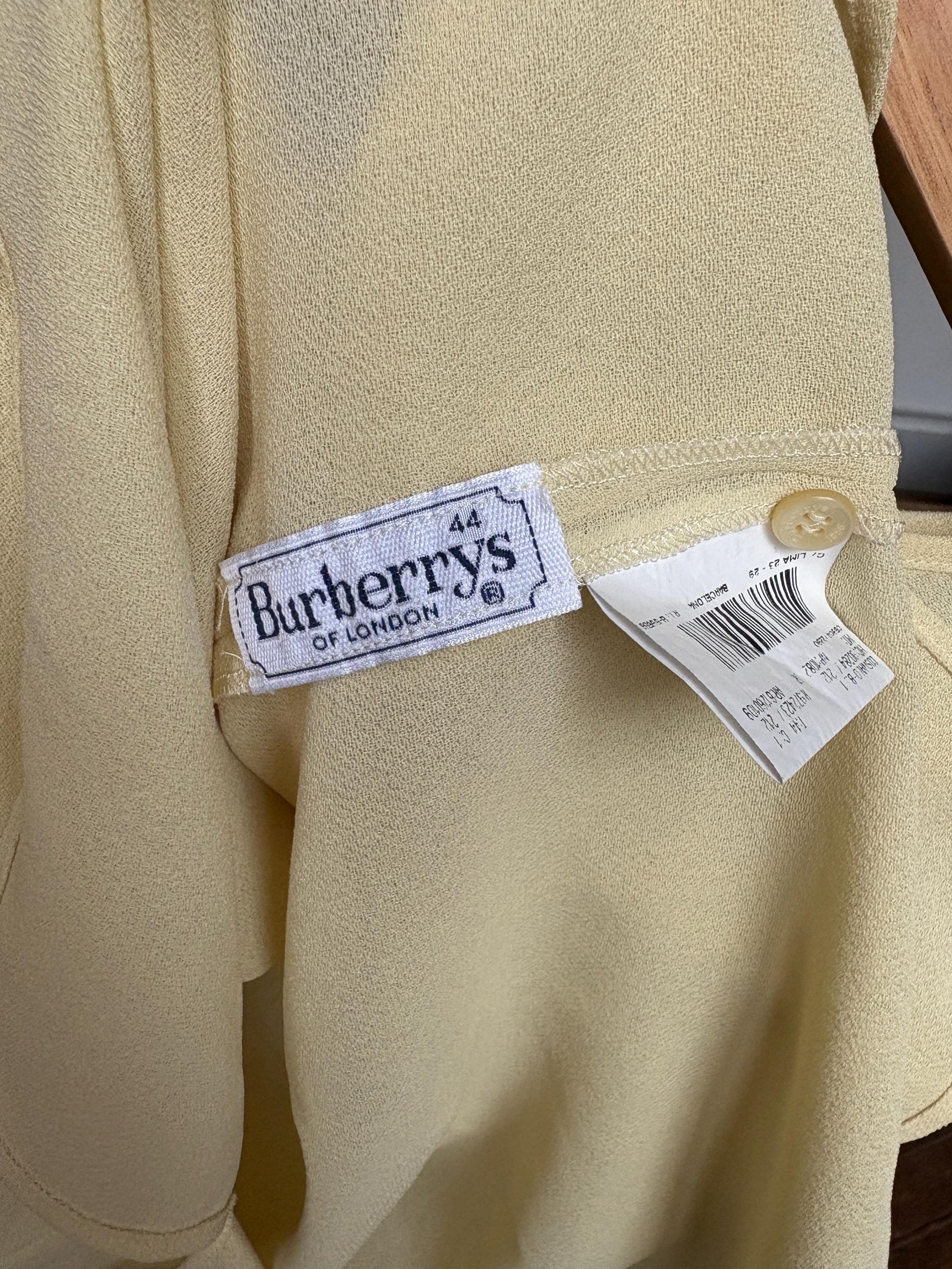 Vintage Burberrys Pastel Yellow Blouse – 90s Minimalist Dream, PRE BURBERRRY ERA