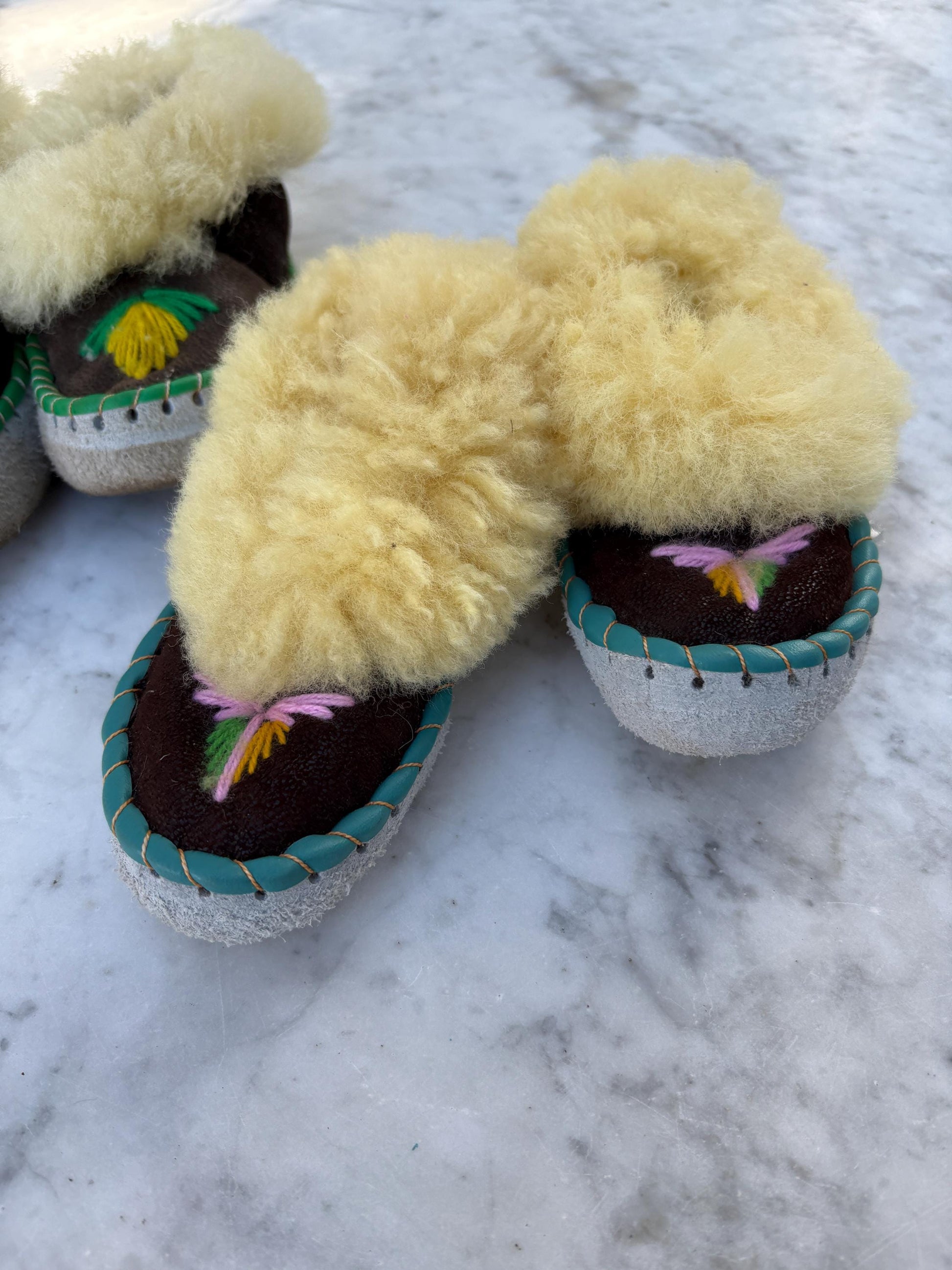 Vintage wool slippers for kids, handmade sheepskin moccasins, warm house shoes, soft sole toddler slippers, cozy winter booties, EU 17-30
