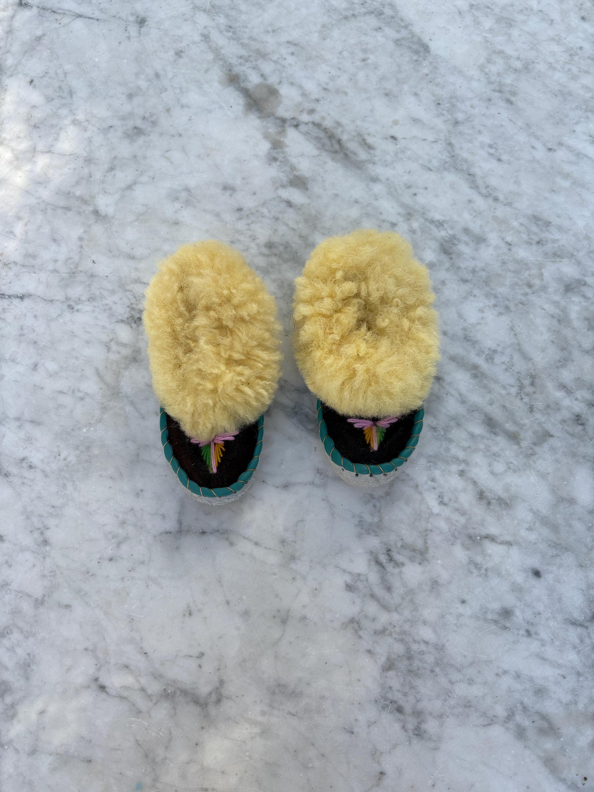 Vintage wool slippers for kids, handmade sheepskin moccasins, warm house shoes, soft sole toddler slippers, cozy winter booties, EU 17-30