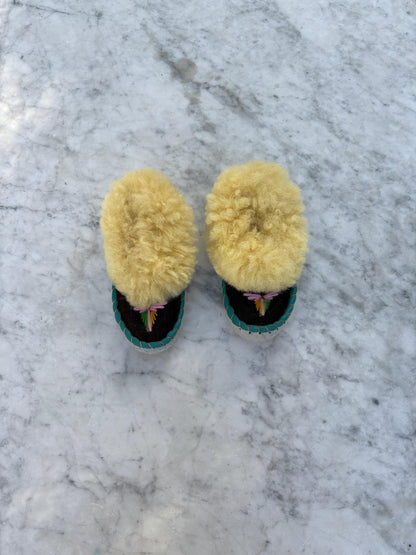 Handmade Sheepskin Slippers for Kids — additional view 9