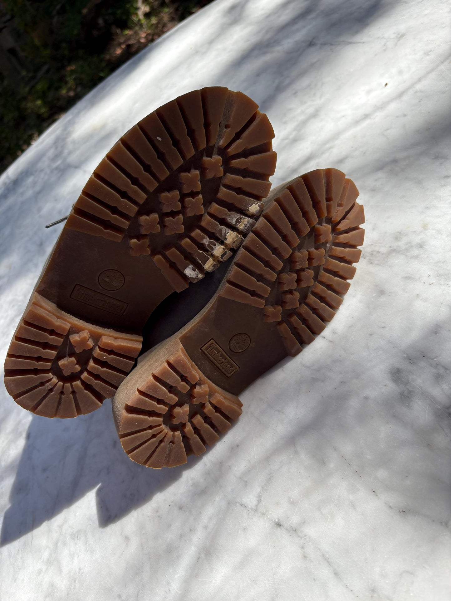 Timberland Kids Boots EU 33 Light Grey | Hardly Worn Outdoor Hiking Boots | Durable Winter Shoes | Waterproof Leather Ankle Boots