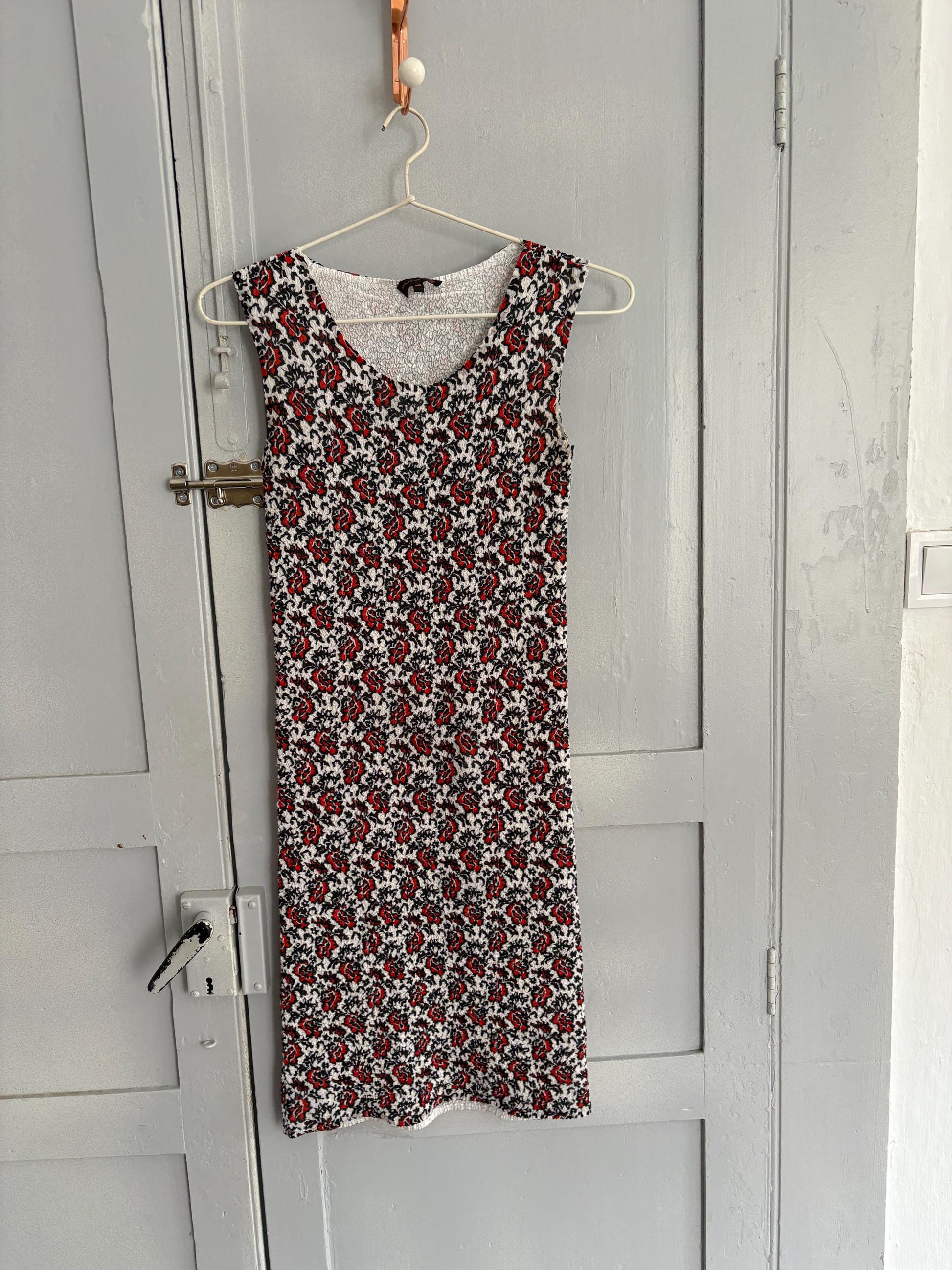 Vintage Adolfo Dominguez Bodycon Floral Mini Dress in Stretch Fabric Red Black White Size S EU36