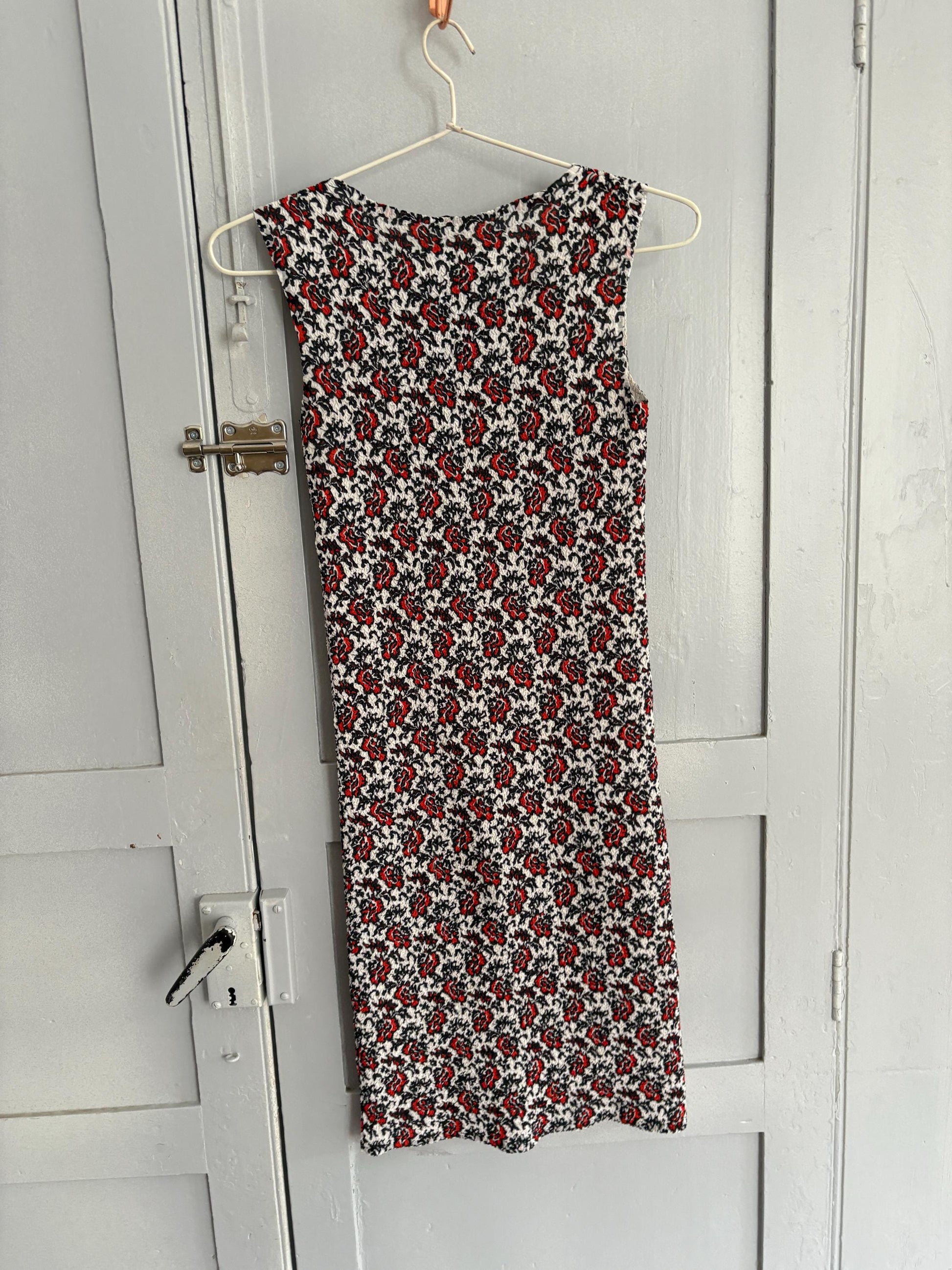 Vintage Adolfo Dominguez Bodycon Floral Mini Dress in Stretch Fabric Red Black White Size S EU36