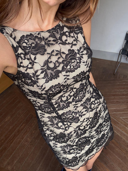 Vintage Black Lace Mini Dress With Floral Details — additional view 6