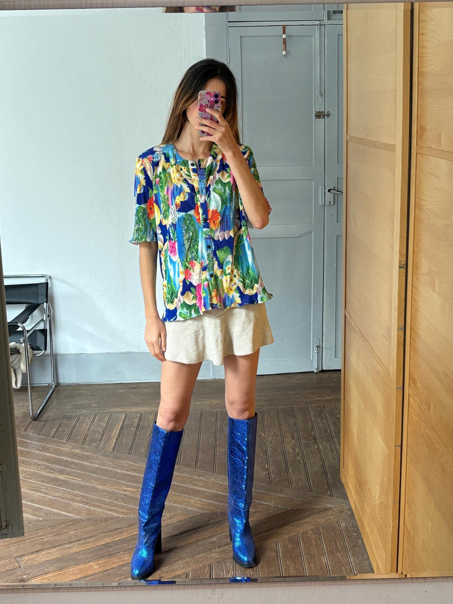 Vintage tropical floral woman camisole, 60s flower top, Short sleeve colourful feminine summer clothing