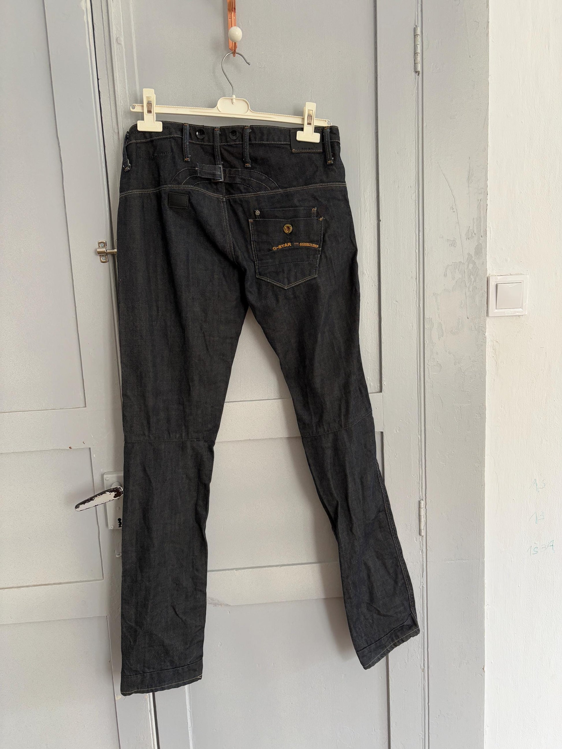 G-Star Originals Black Denim Jeans – Slim Straight Fit – Utility Pocket Detail – Size 29