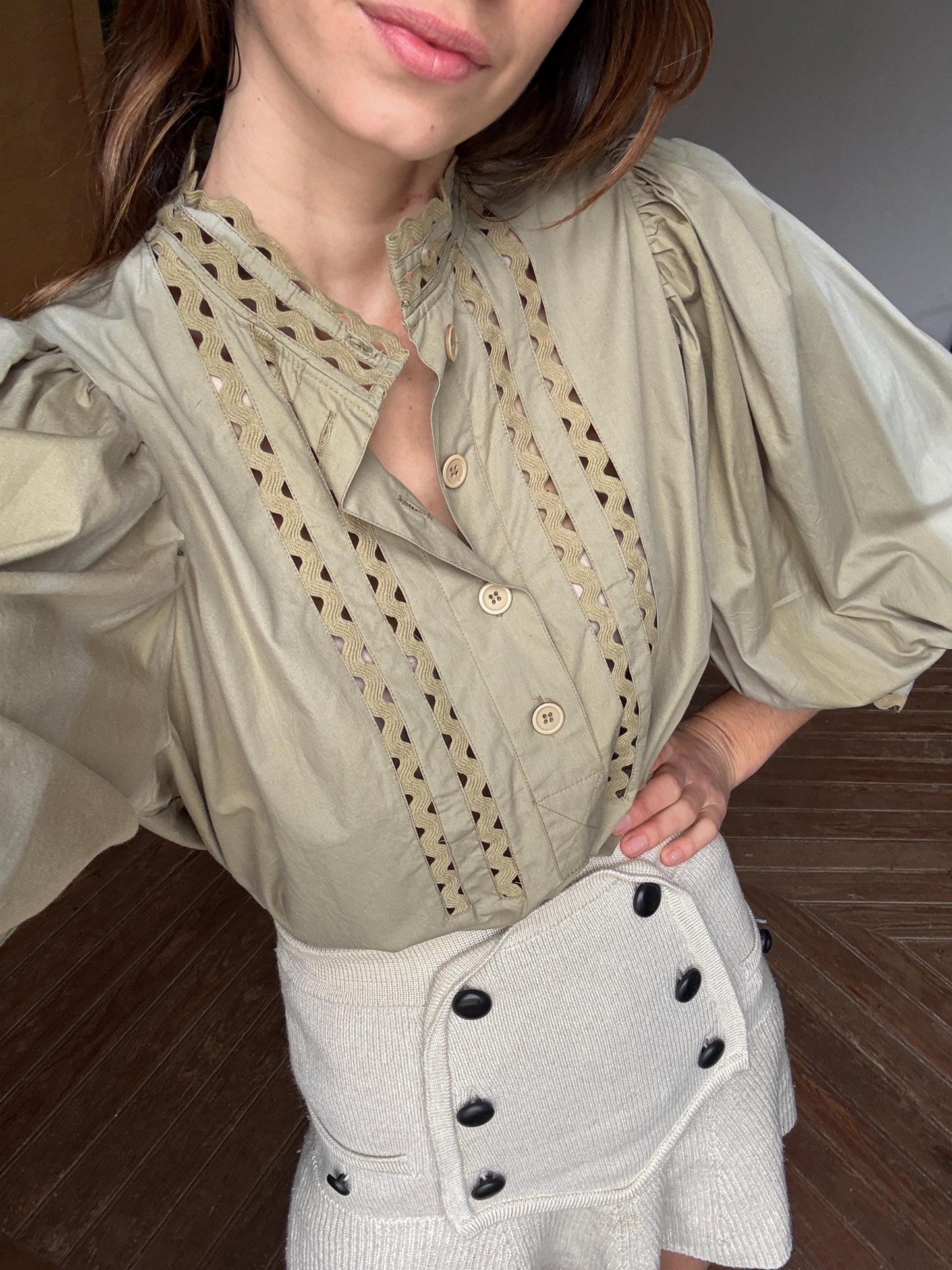 Vintage Antik Batik Statement Blouse – Romantic & Unique Design