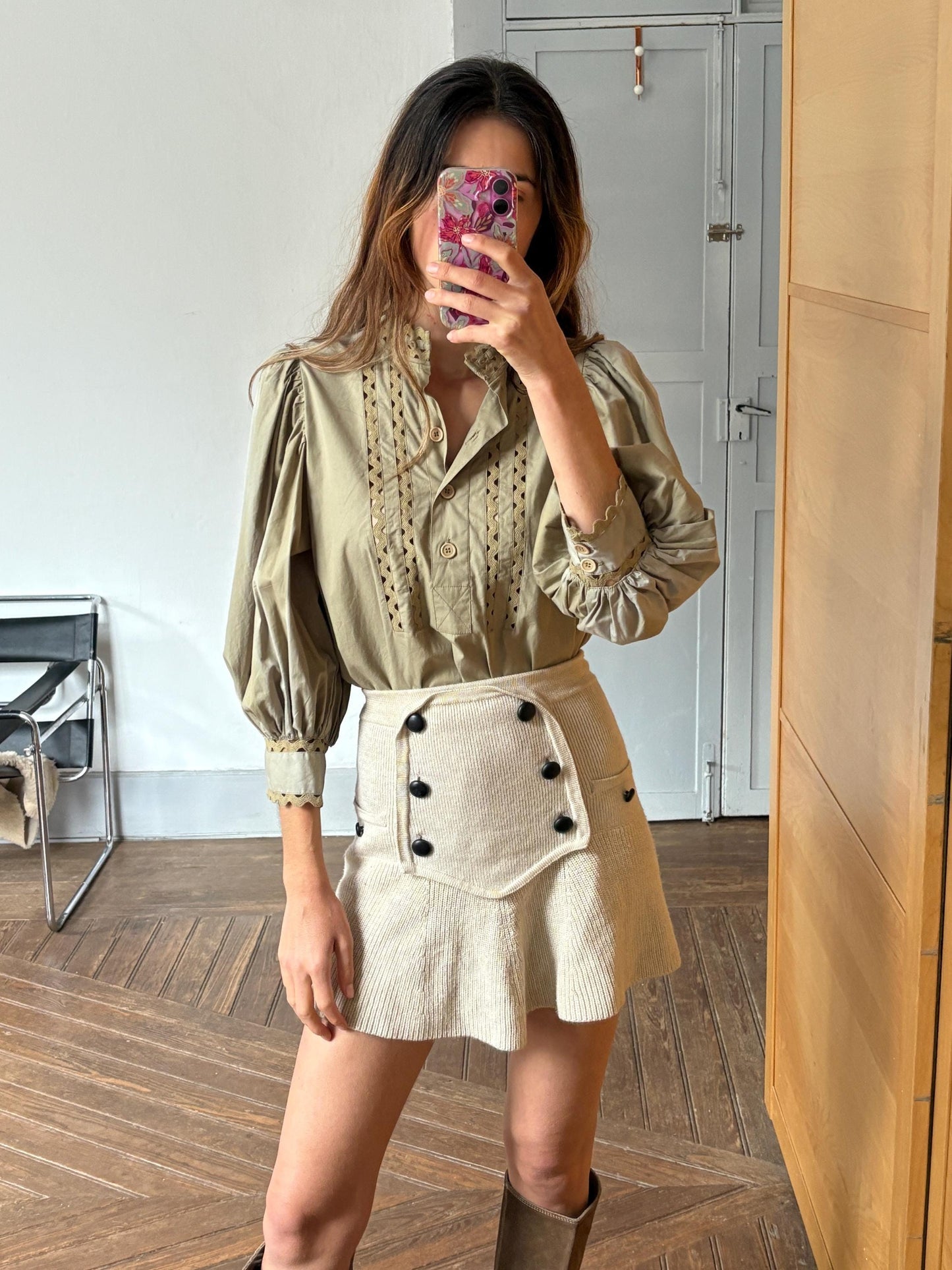 Vintage Antik Batik Statement Blouse – Romantic & Unique Design