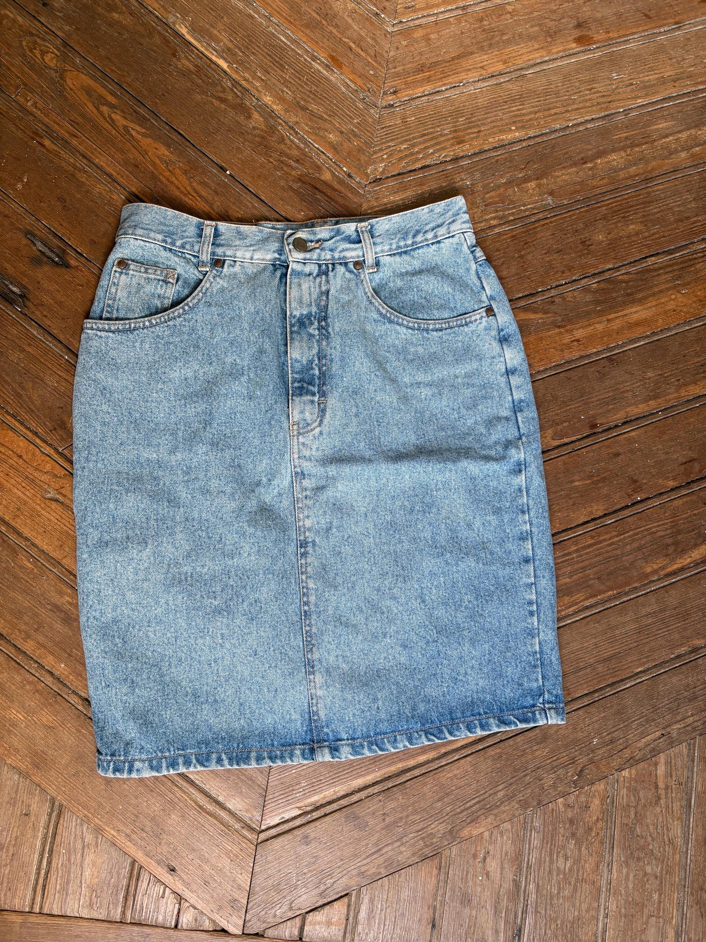 Vintage Light Denim Skirt by MASH Rosemary – 90s Casual Essential, size 38 / UK 10 / US 6-8