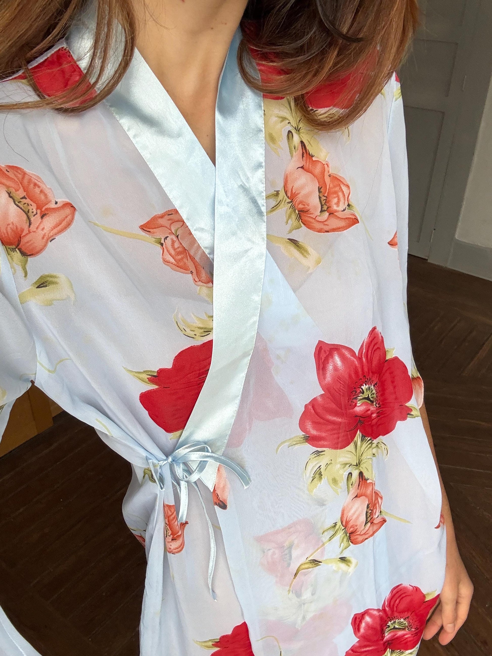 Vintage Sheer Floral Kimono Robe – Dreamy & Elegant!