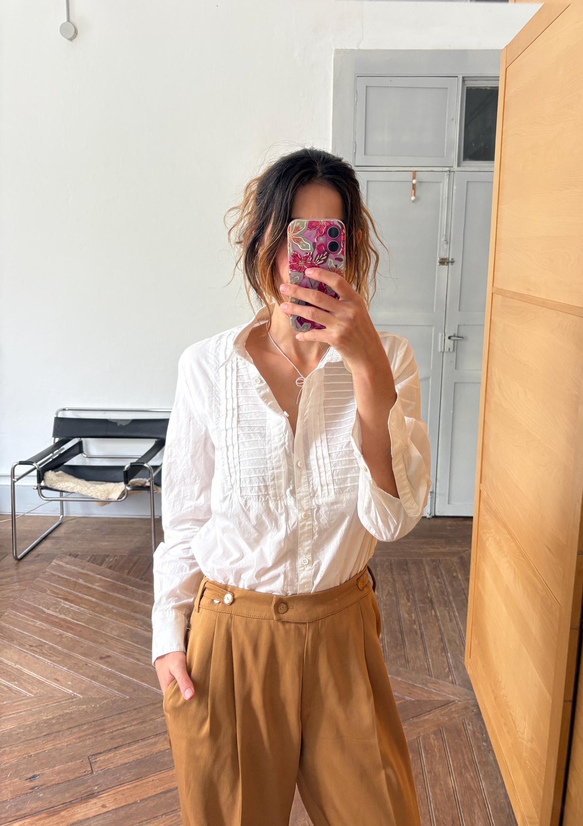 vintage white blouse pleated front romantic shirt long sleeve minimalist top button down EU 40 US M