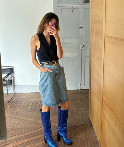 Vintage Light Denim Skirt – 90s Casual Style — back view