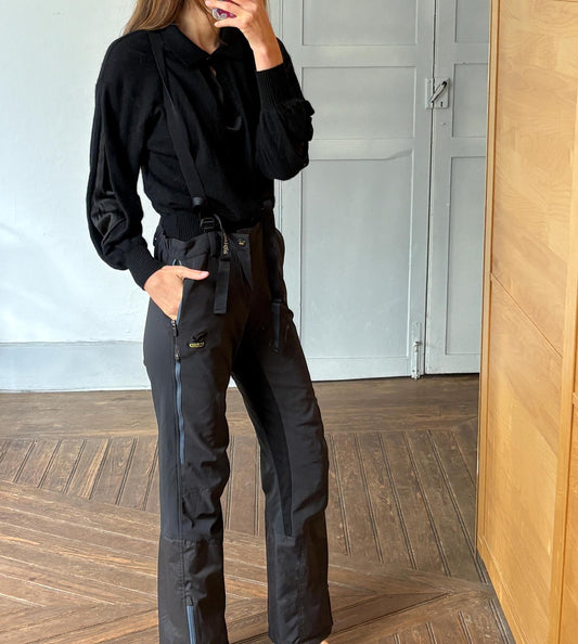 Vintage Black Salewa Ski Pants – Functional & Stylish!