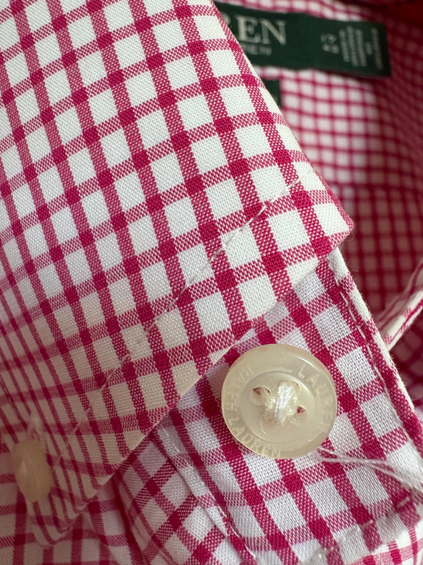 Vintage Lauren Ralph Lauren Checkered Blouse, Fitted shirt, Stretch Non Iron button down, Secondhand brand menswear, Oversized fit
