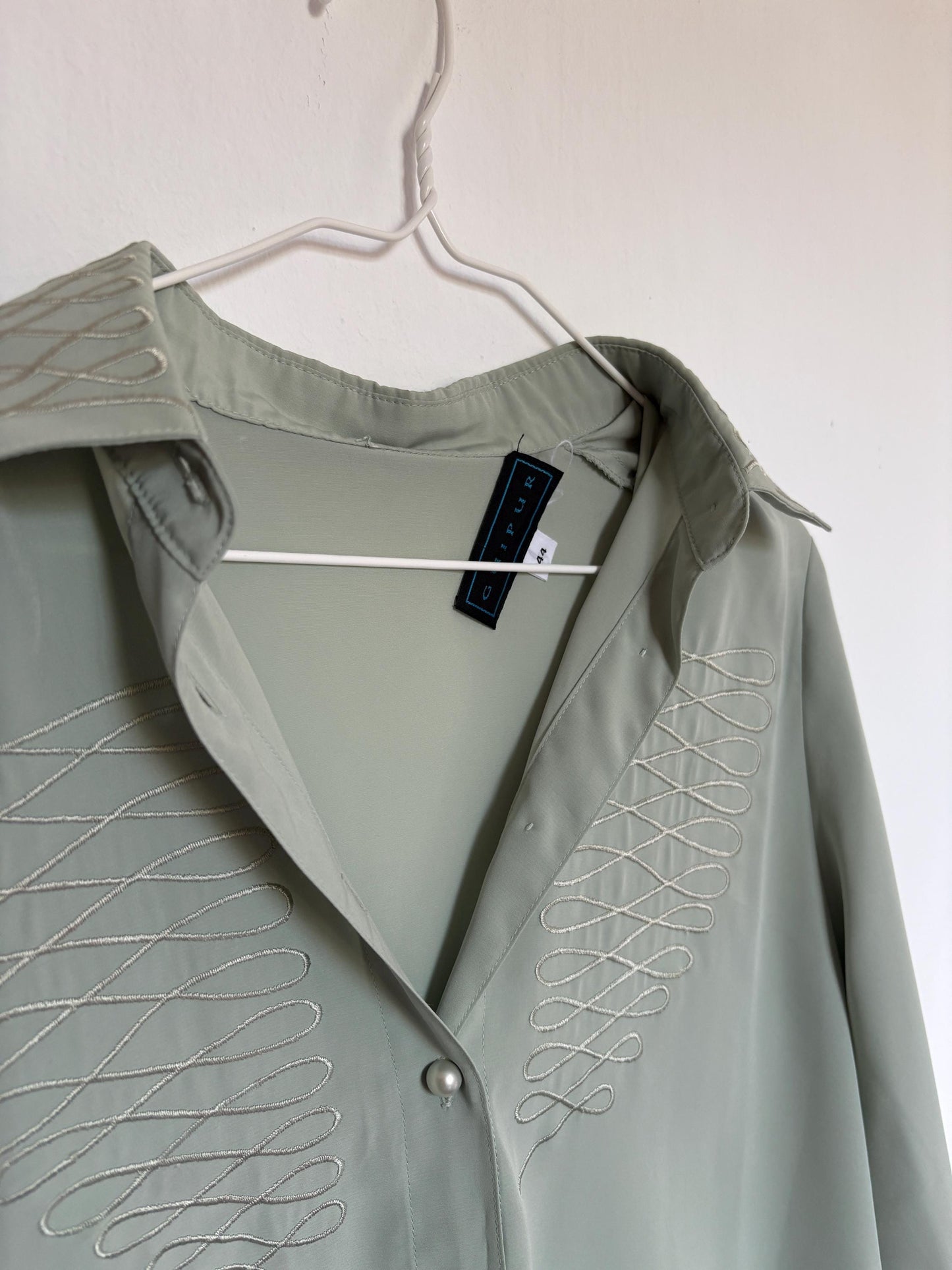 Romantic Guipur Blouse with Pearl Buttons — additional view 9