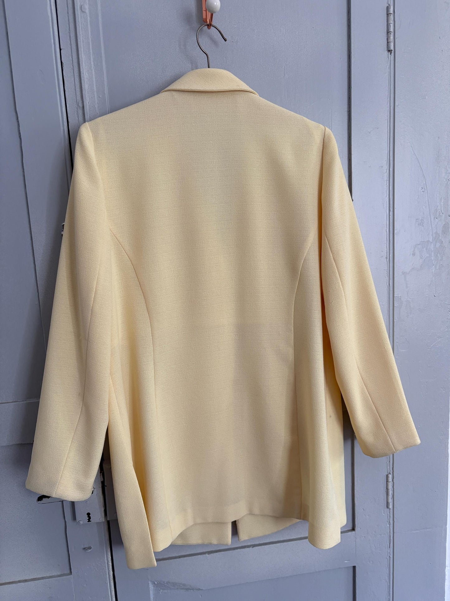 Vintage Light Pastel Yellow Blazer, Unique Button Detail, Longline Structured Jacket, 80s Power Suit Aesthetic, Size M-L