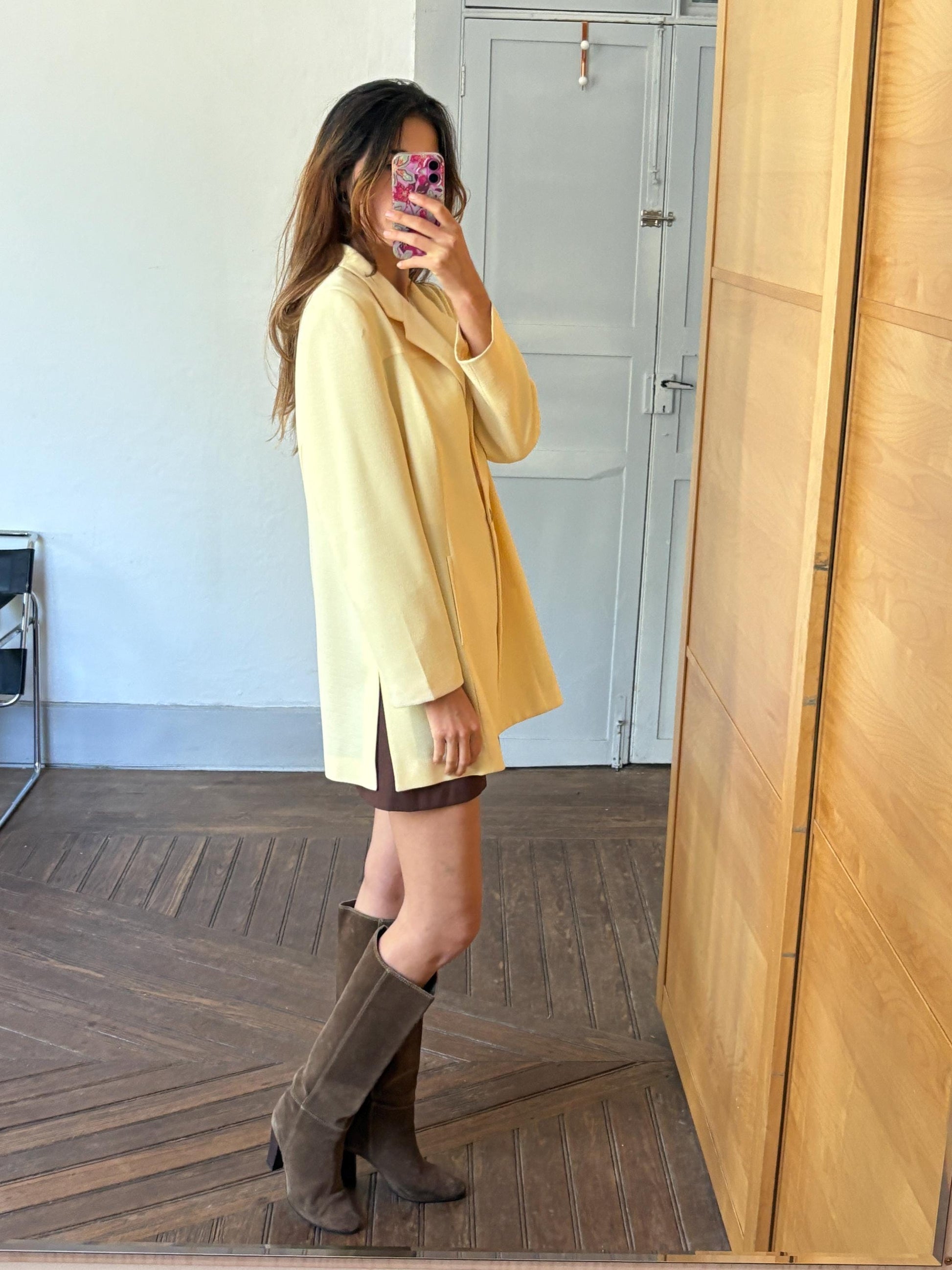 Vintage Light Pastel Yellow Blazer, Unique Button Detail, Longline Structured Jacket, 80s Power Suit Aesthetic, Size M-L