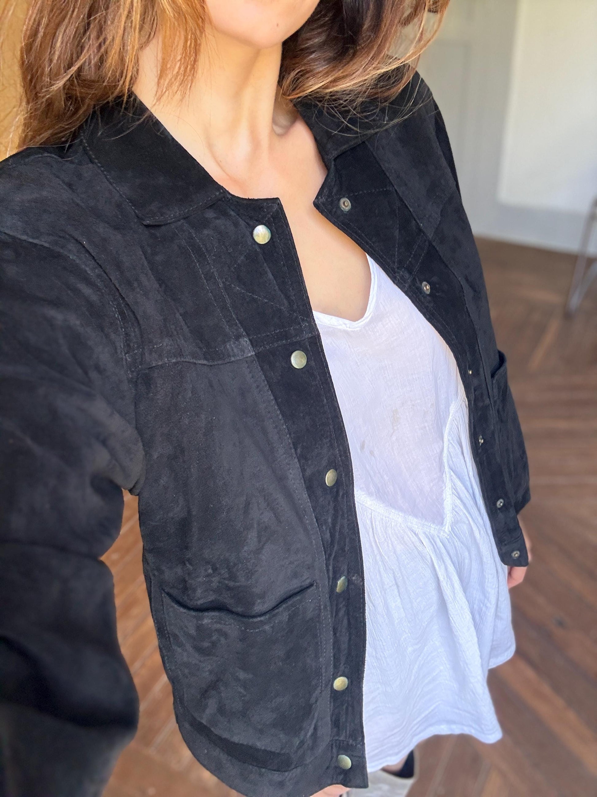 Vintage black suede leather jacket by Evolutions by New World, Pig leather high quality secondhand woman coat, Luxury size S