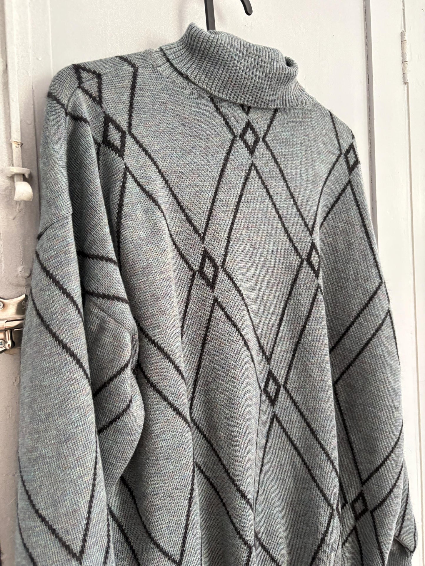 MERINO wool & ANGORA turtleneck sweater, Vintage jumper made in italy, Unisex oversized knit jersey, 80s diamond pattern shirt