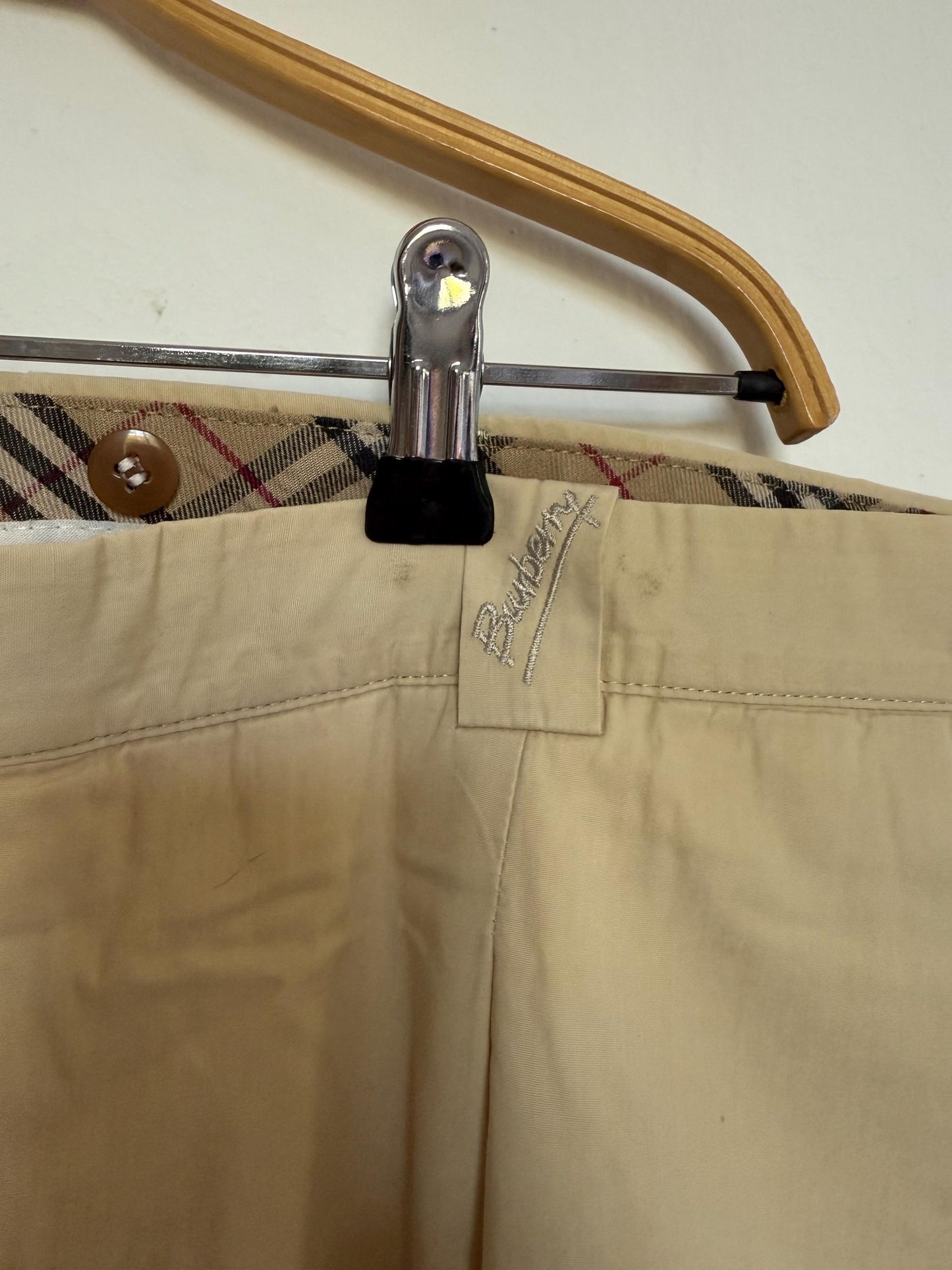 Burberry London trousers vintage beige pleated pants designer menswear UK style check lining classic smart casual size 52 EU XL
