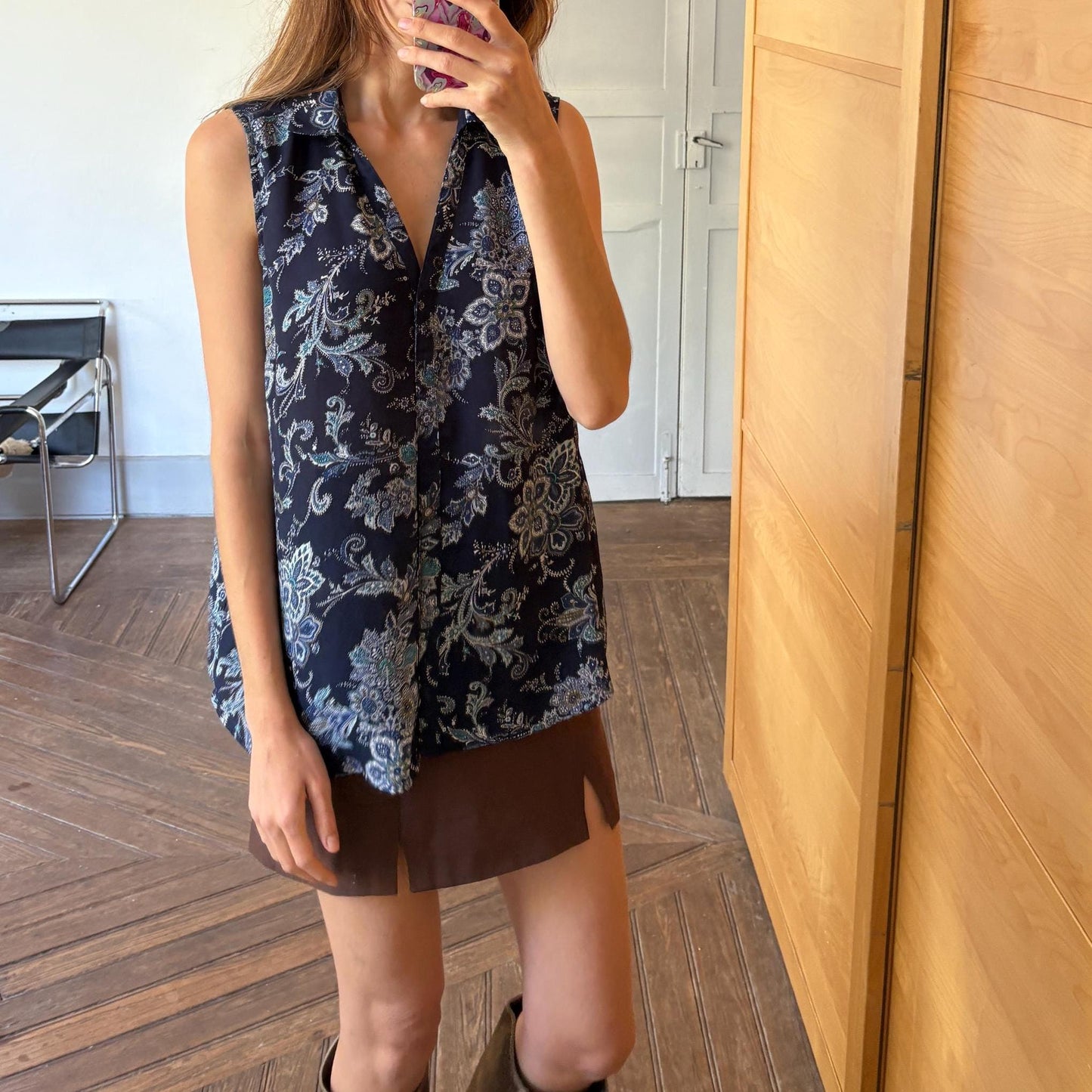 Vintage floral sleeveless blouse, navy blue summer button-up, boho chic retro top, lightweight paisley shirt, tie-front or loose-fit styling