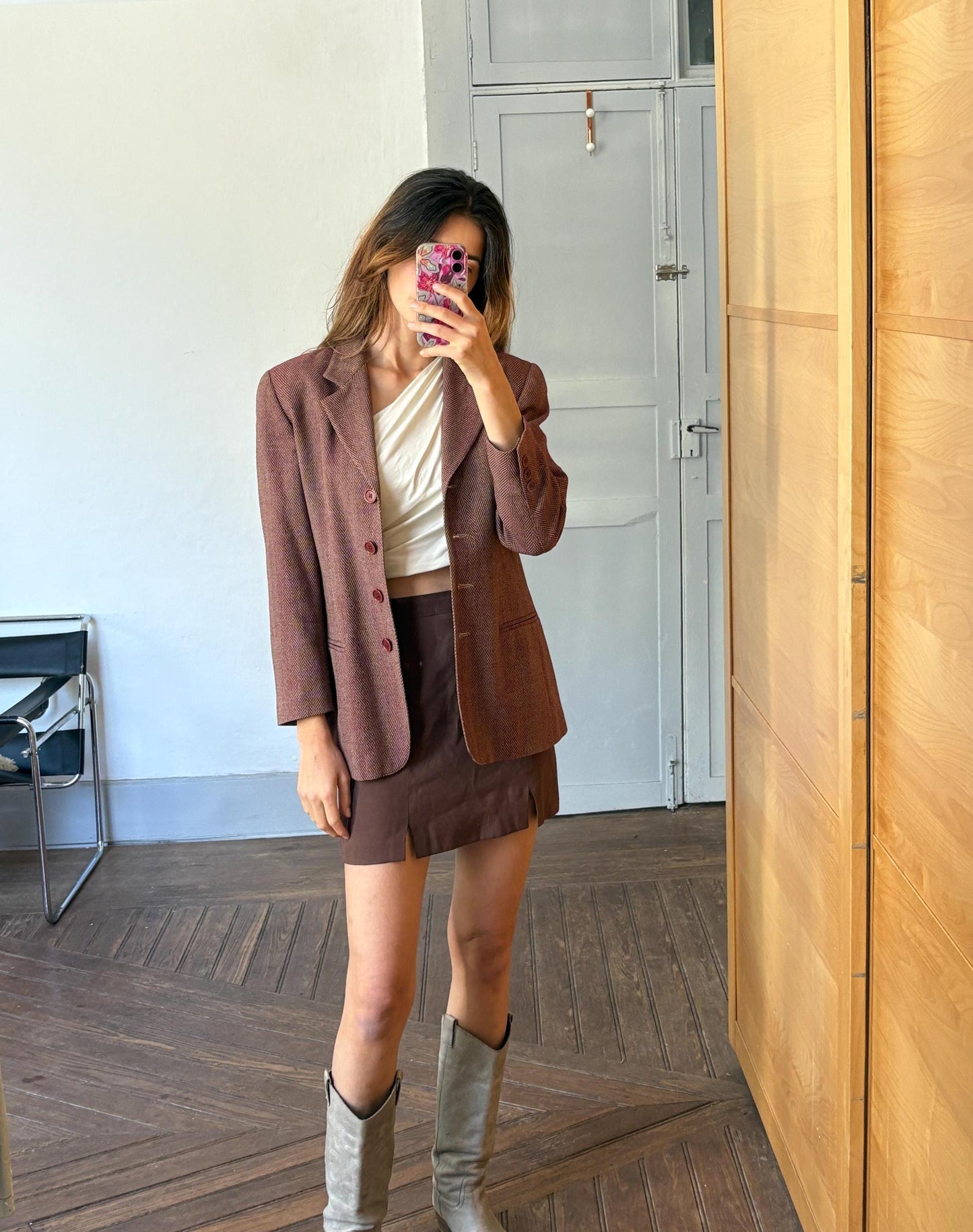Light academia oversized jacket, Carla for El Corte Inglés, red & beige jacket, librarian outfit, Smart clothing style